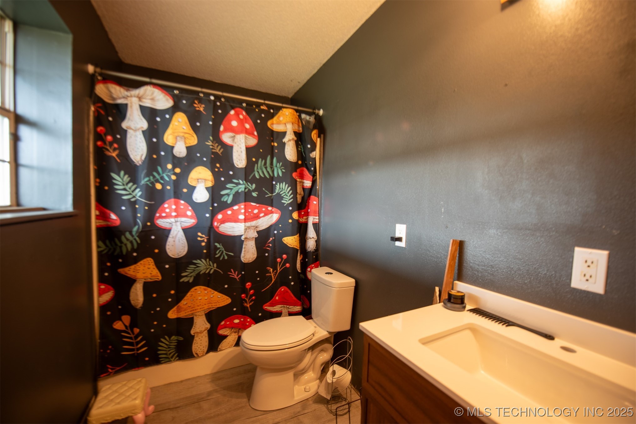 465602 E 850 Road Property Photo 17