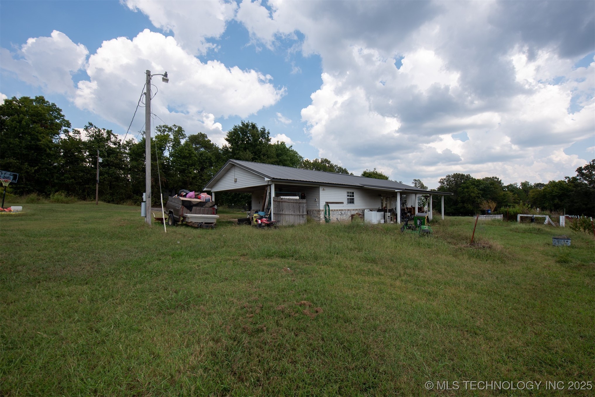 465602 E 850 Road Property Photo 21