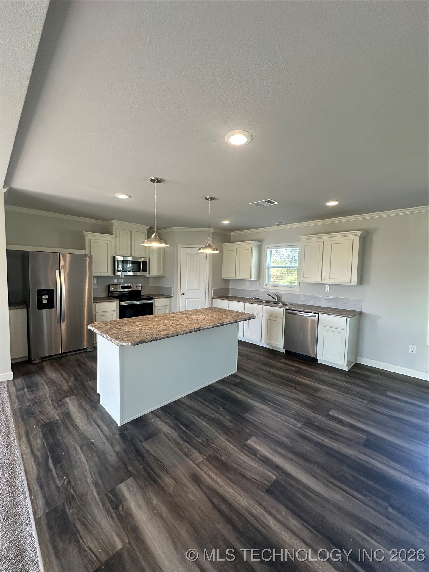 52 Horizon Circle Property Photo 9