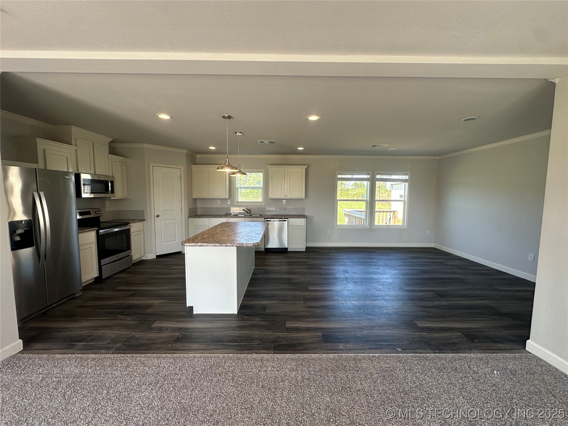 52 Horizon Circle Property Photo 10