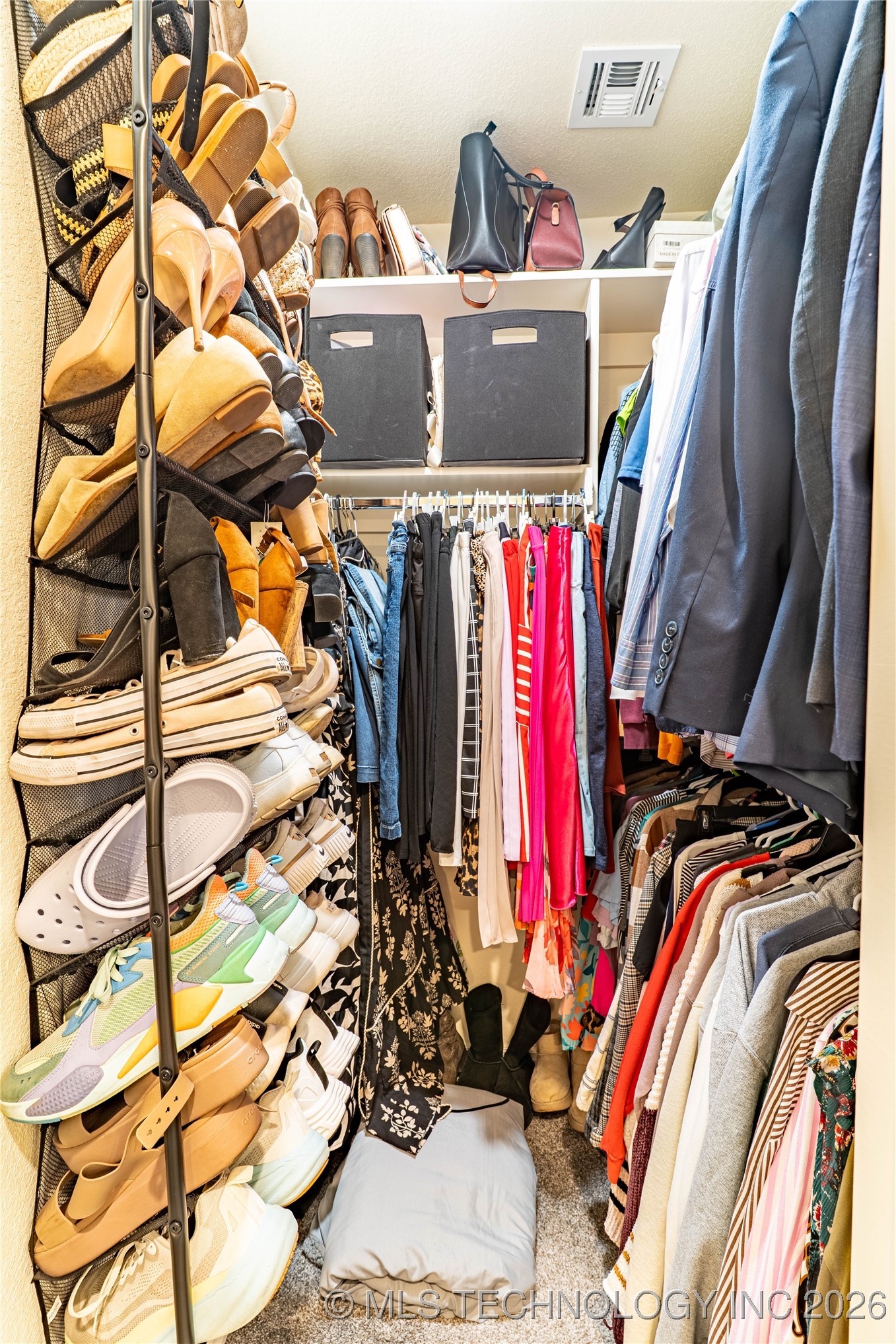 904 S Hickory Street Property Photo 12