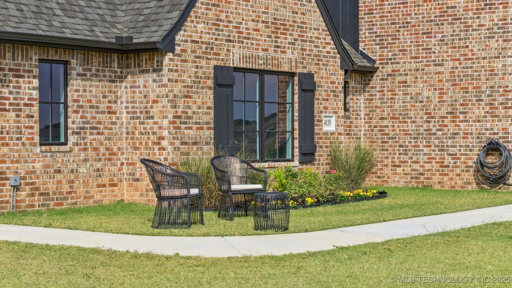 4135 E 179th Street S Property Photo 6