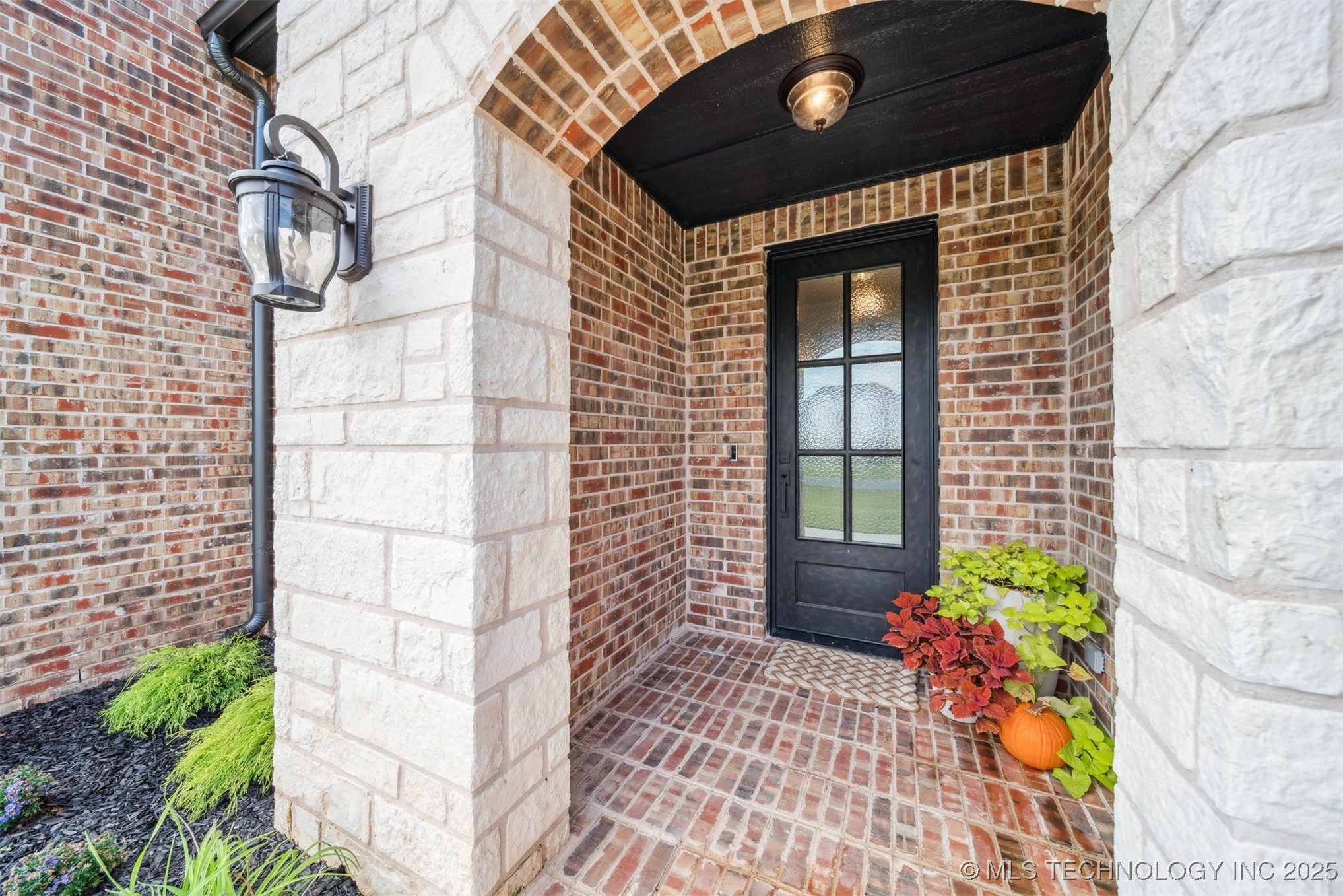 4135 E 179th Street S Property Photo 7