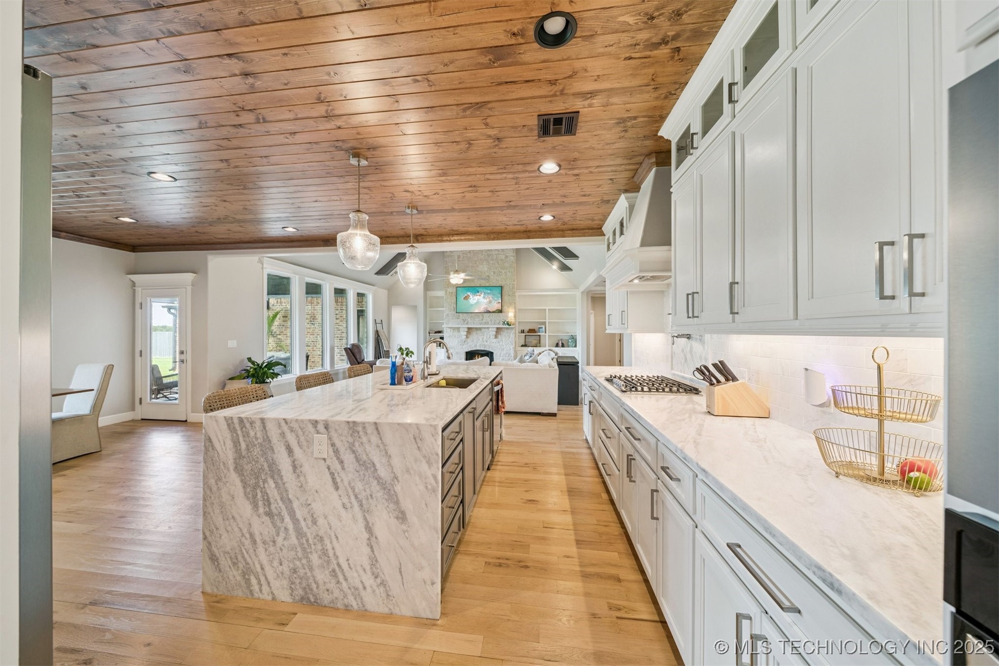 4135 E 179th Street S Property Photo 17