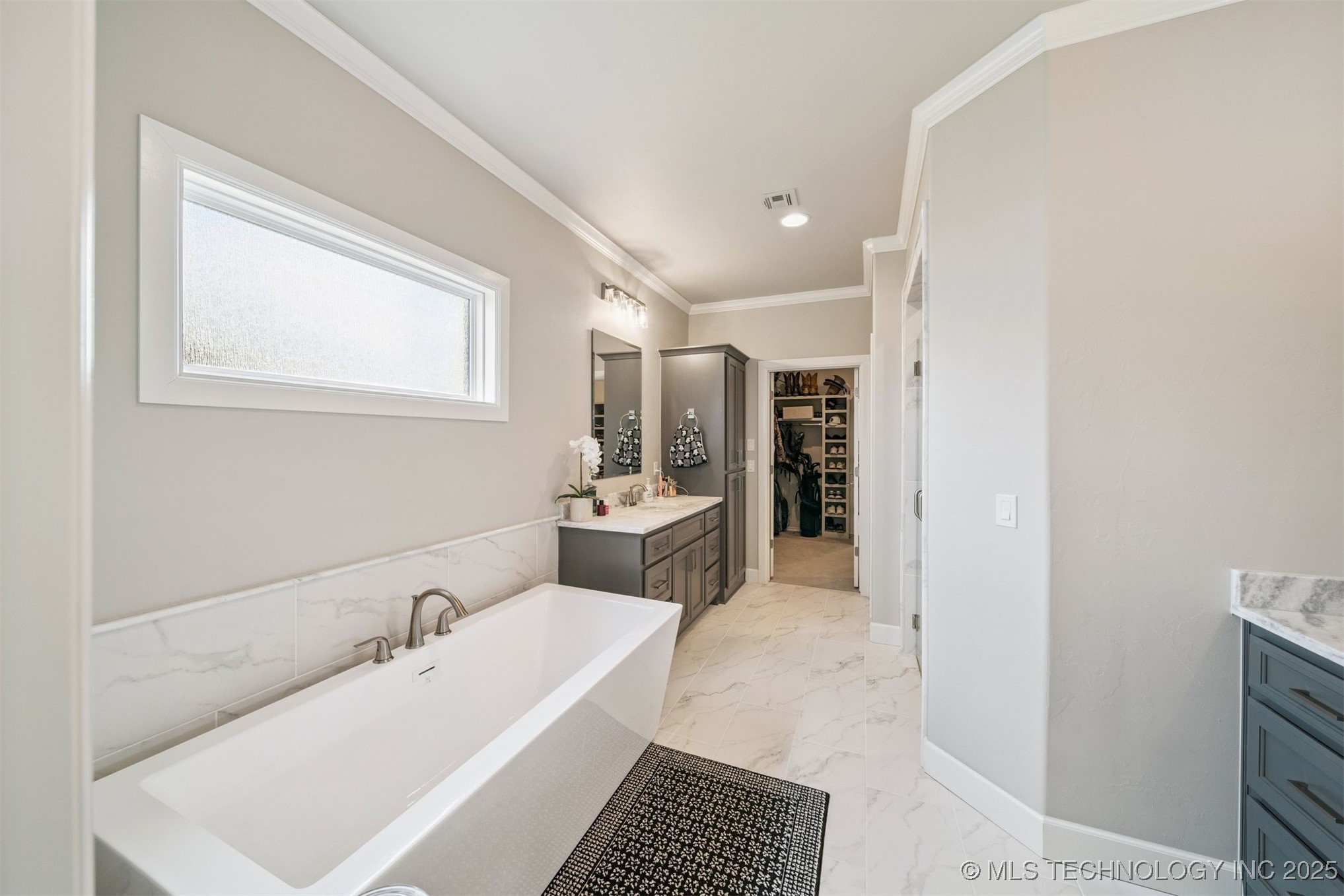 4135 E 179th Street S Property Photo 37