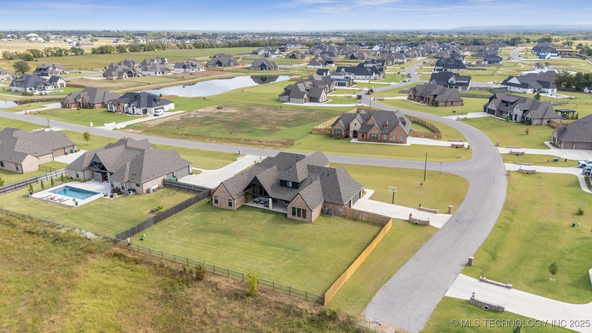 4135 E 179th Street S Property Photo 61