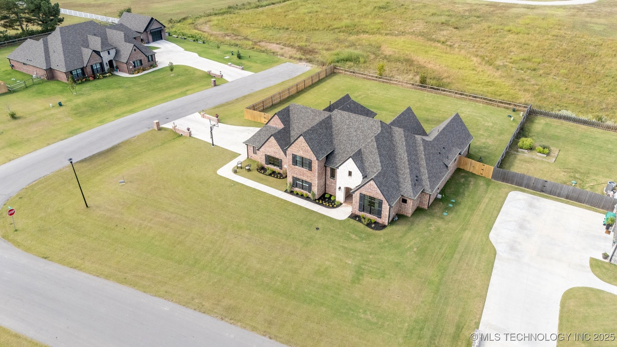 4135 E 179th Street S Property Photo 64