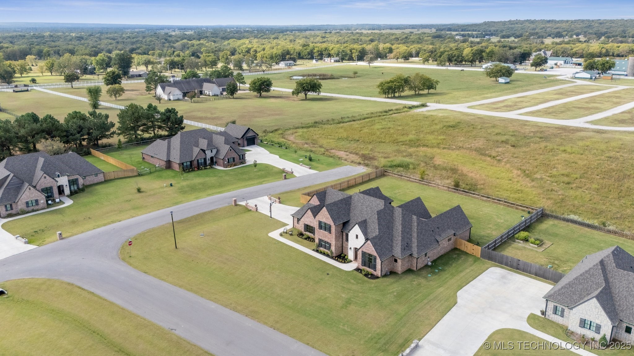 4135 E 179th Street S Property Photo 65