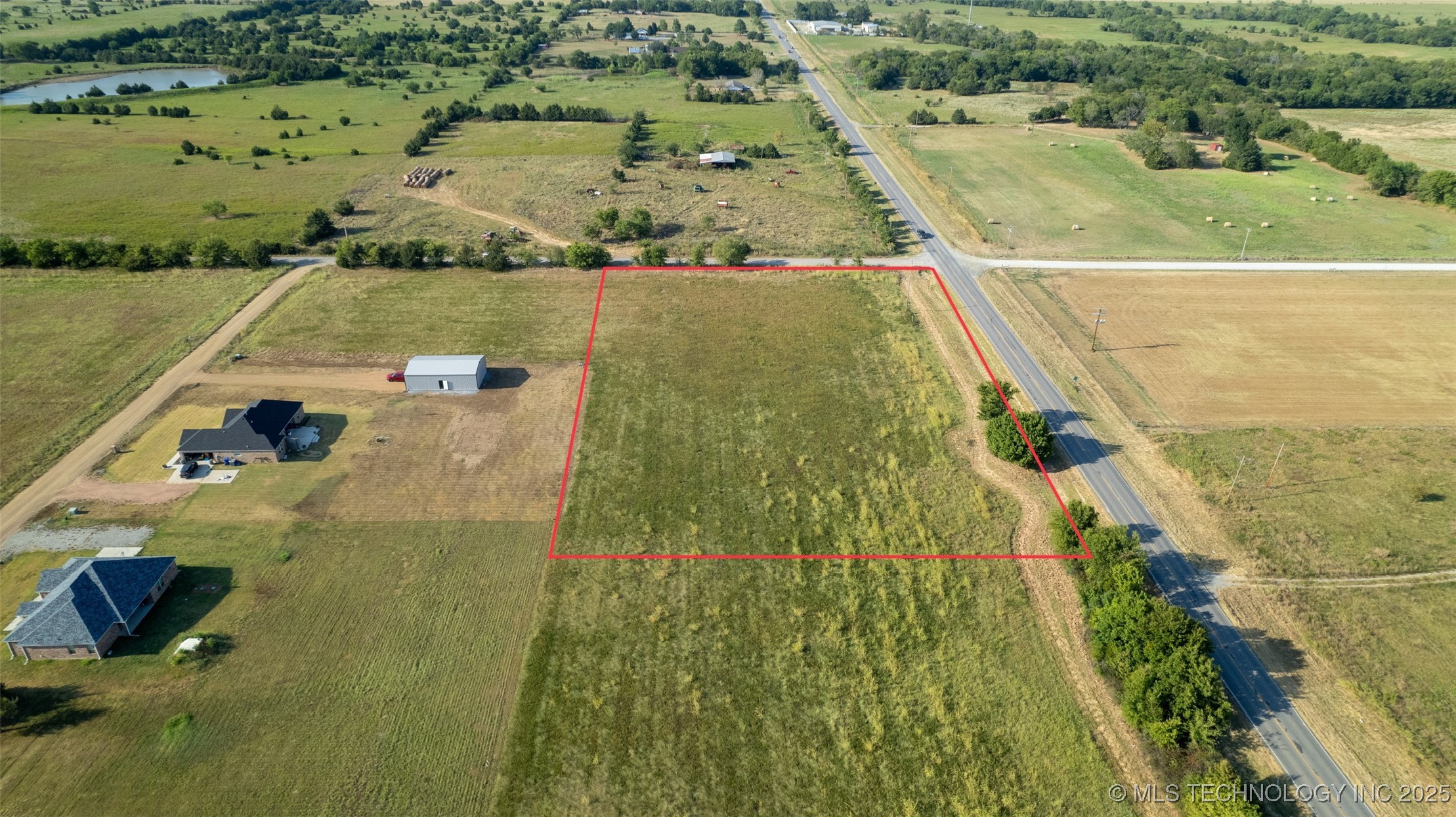 009 Davis Property Photo 5