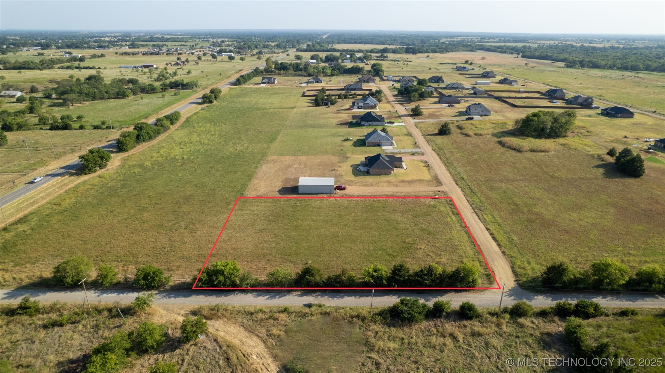 007 Paralee Street Property Photo 2