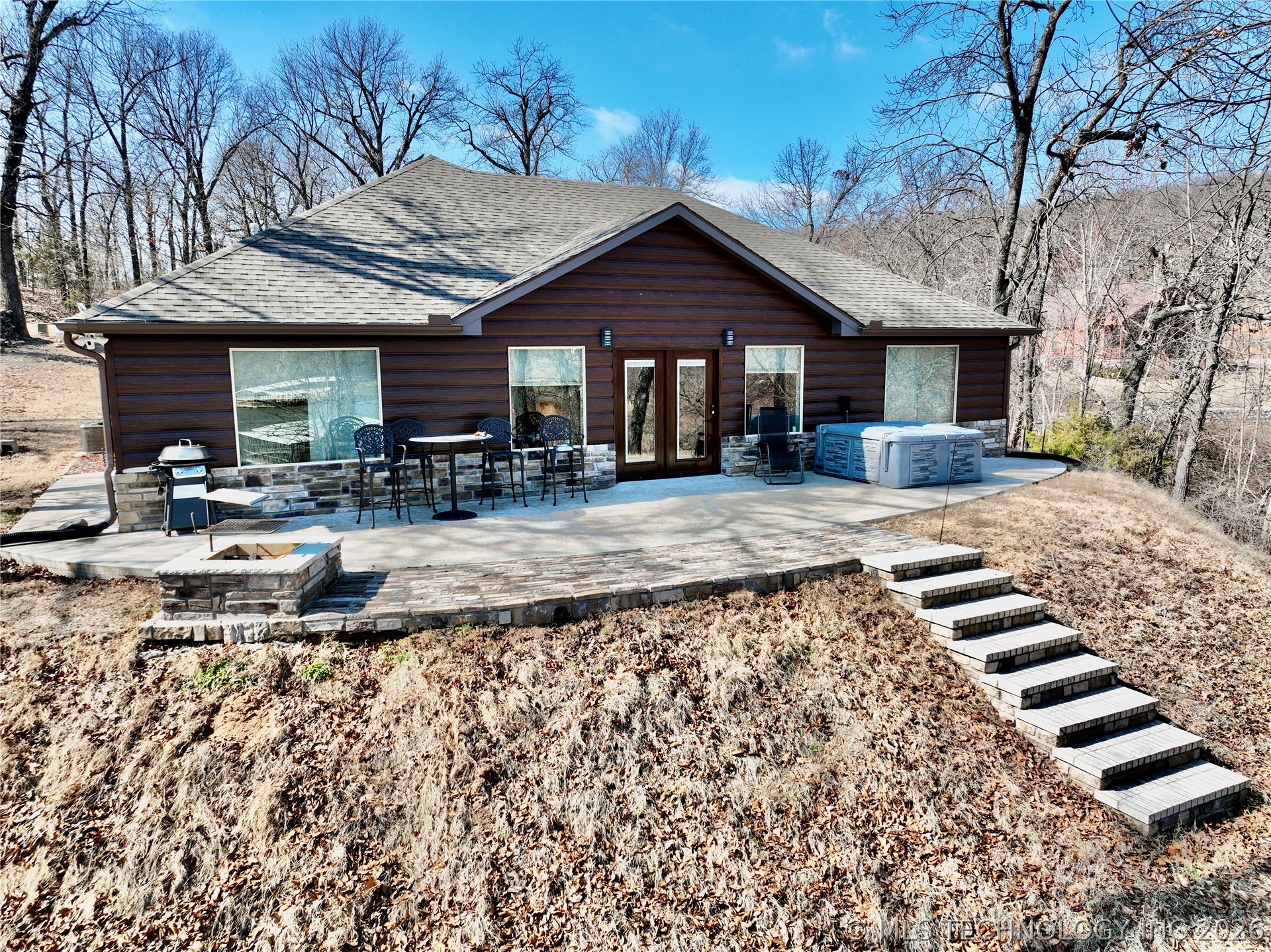 117051 S 4238 Road Property Photo 6