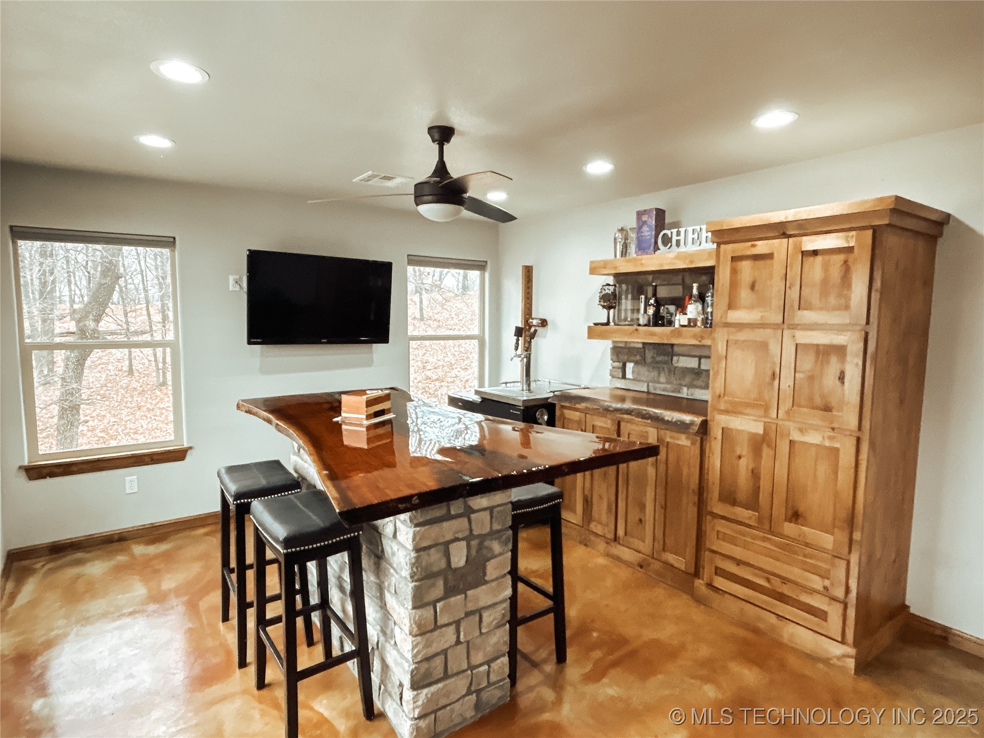 117051 S 4238 Road Property Photo 16