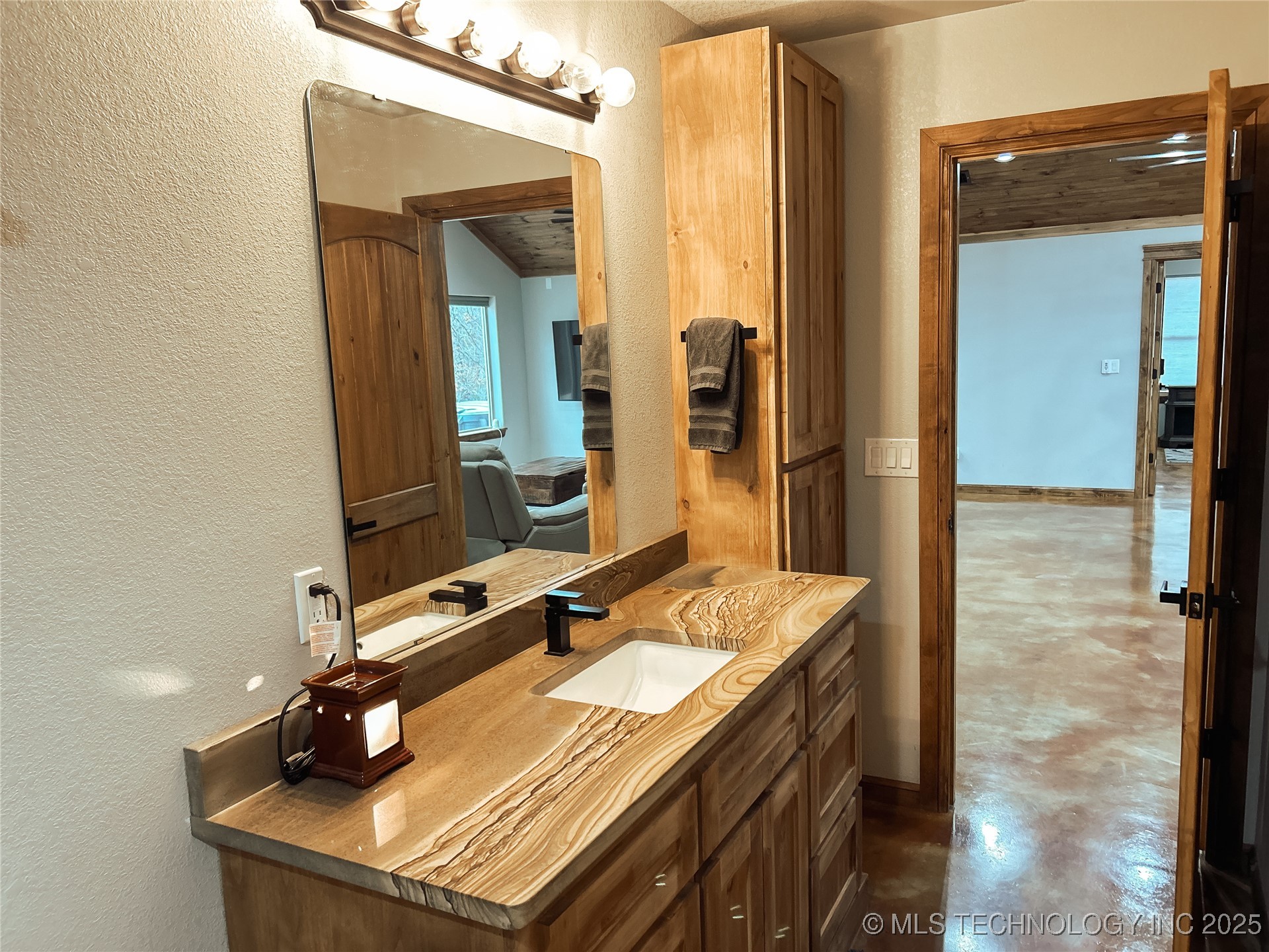 117051 S 4238 Road Property Photo 34