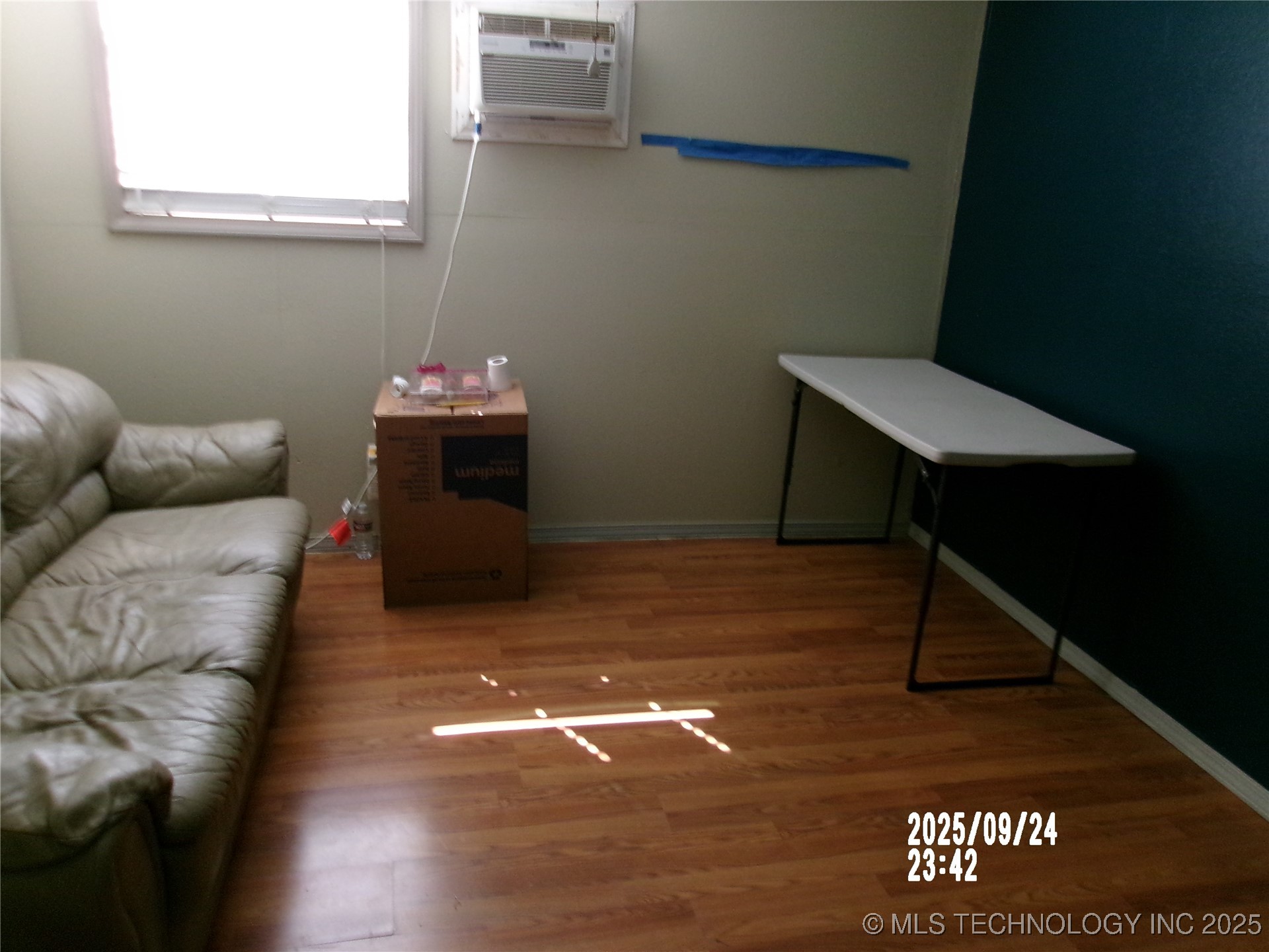 721 S Hickory Avenue Property Photo 13