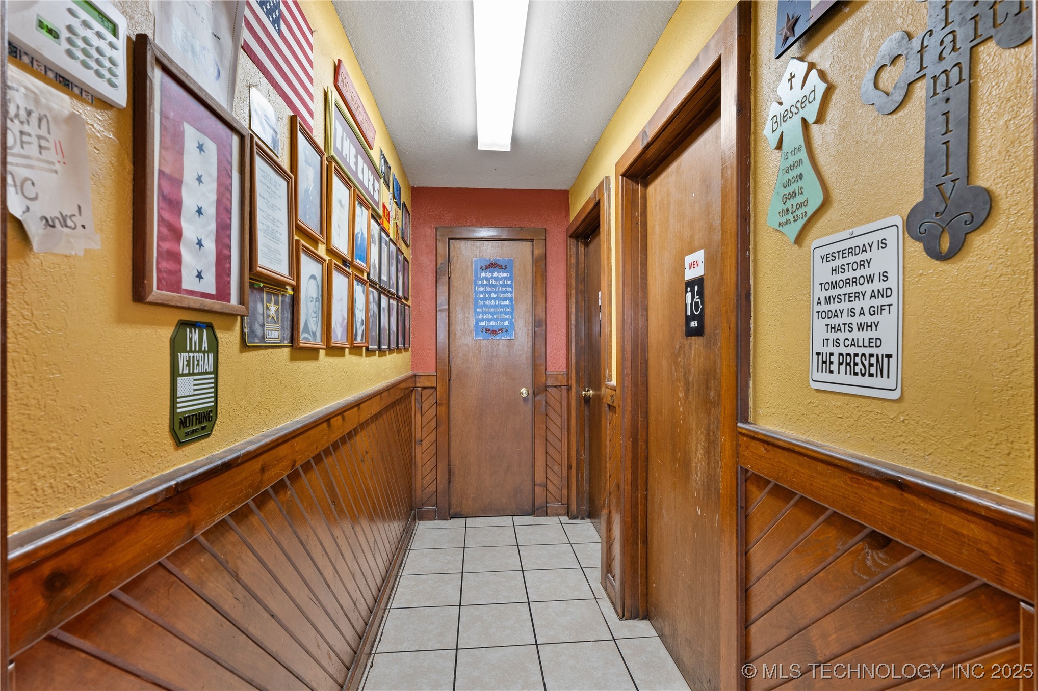 18753 S Highway 100 Property Photo 16