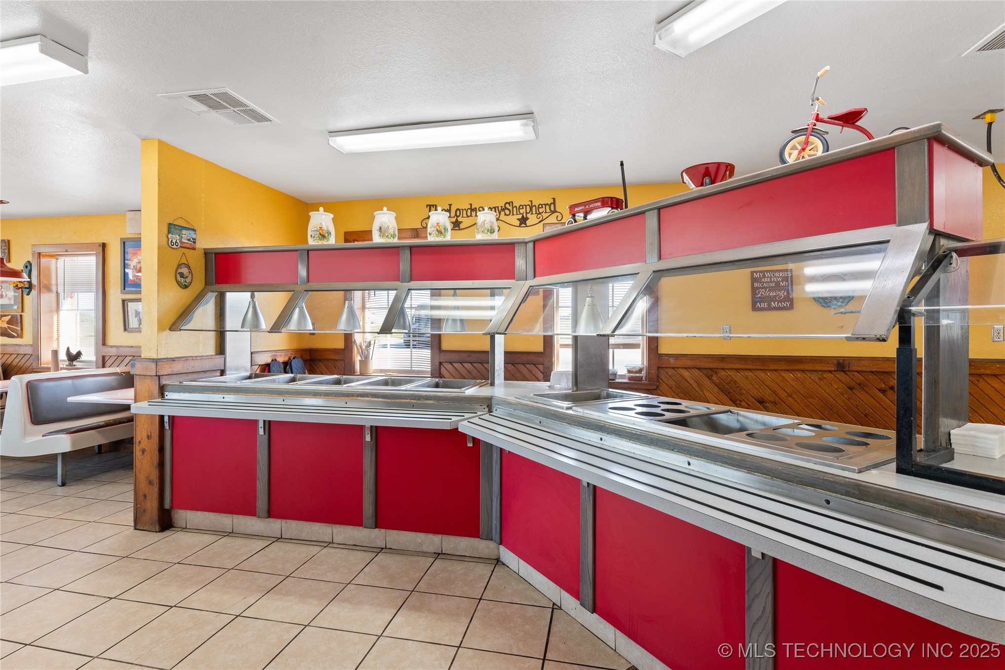 18753 S Highway 100 Property Photo 17