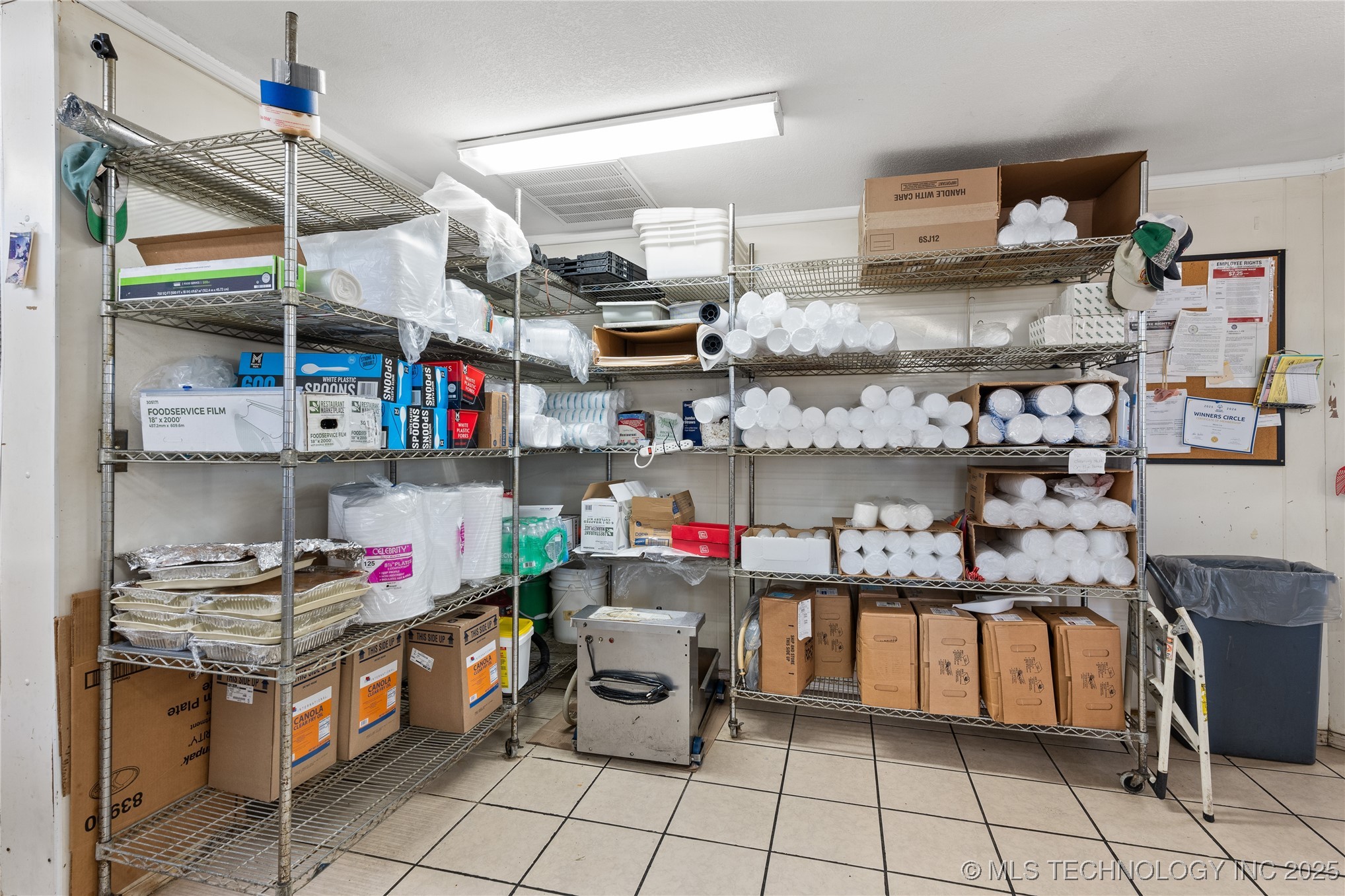 18753 S Highway 100 Property Photo 20