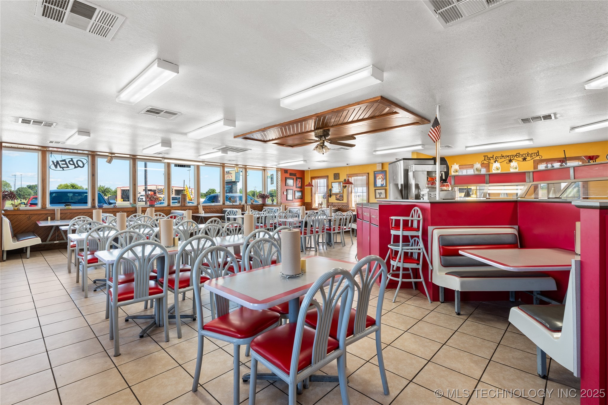 18753 S Highway 100 Property Photo 42