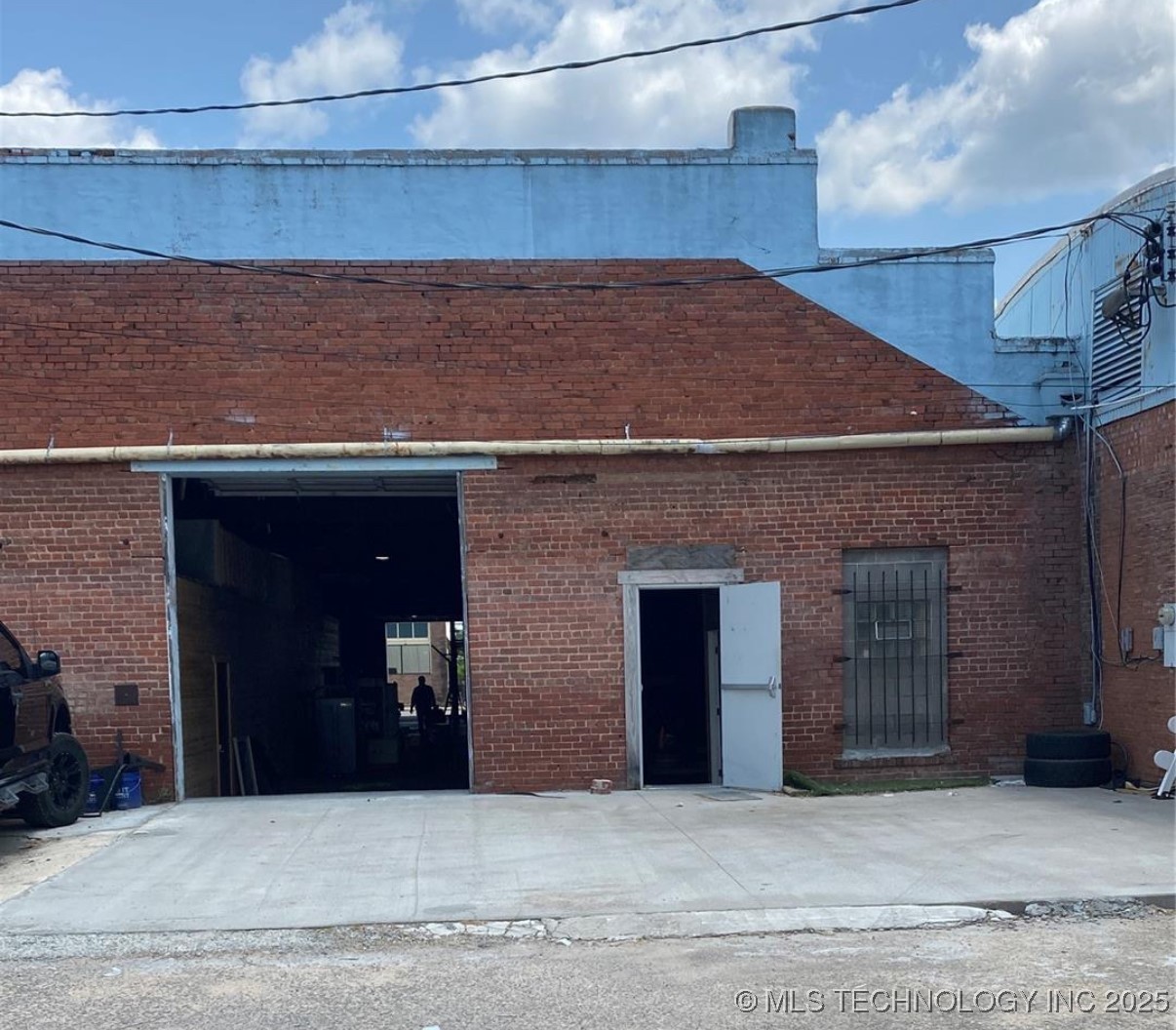 111 N Washington Street Property Photo 3