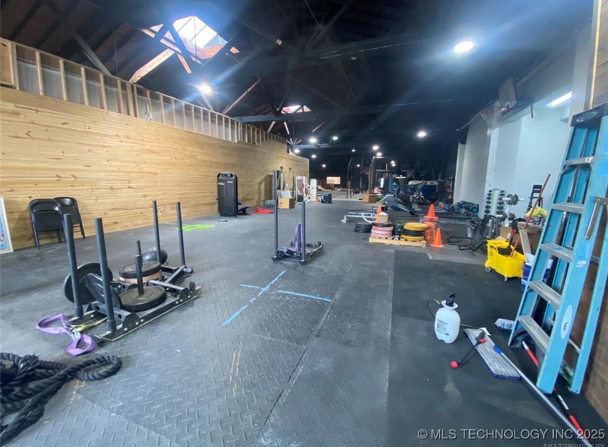 111 N Washington Street Property Photo 7