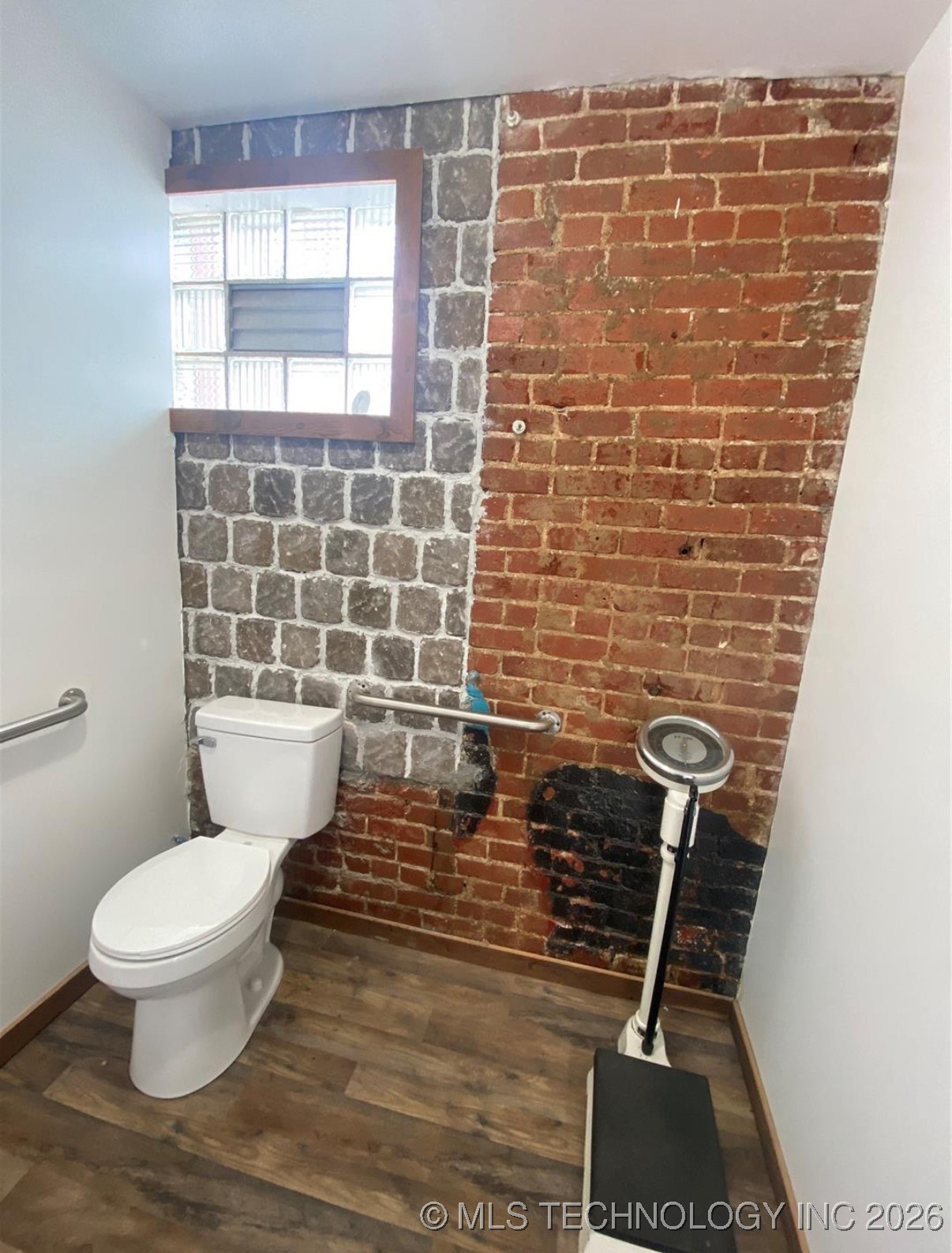 111 N Washington Street Property Photo 10