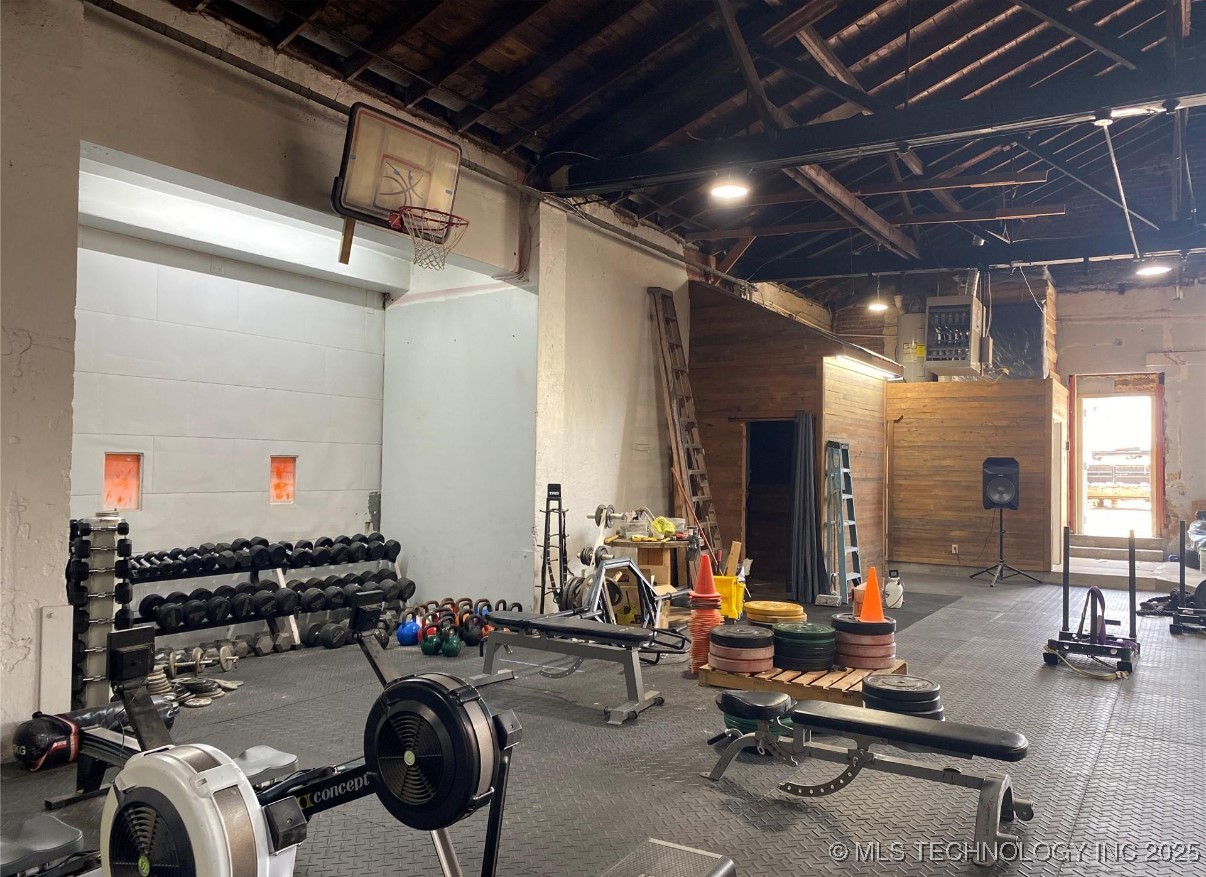 111 N Washington Street Property Photo 12