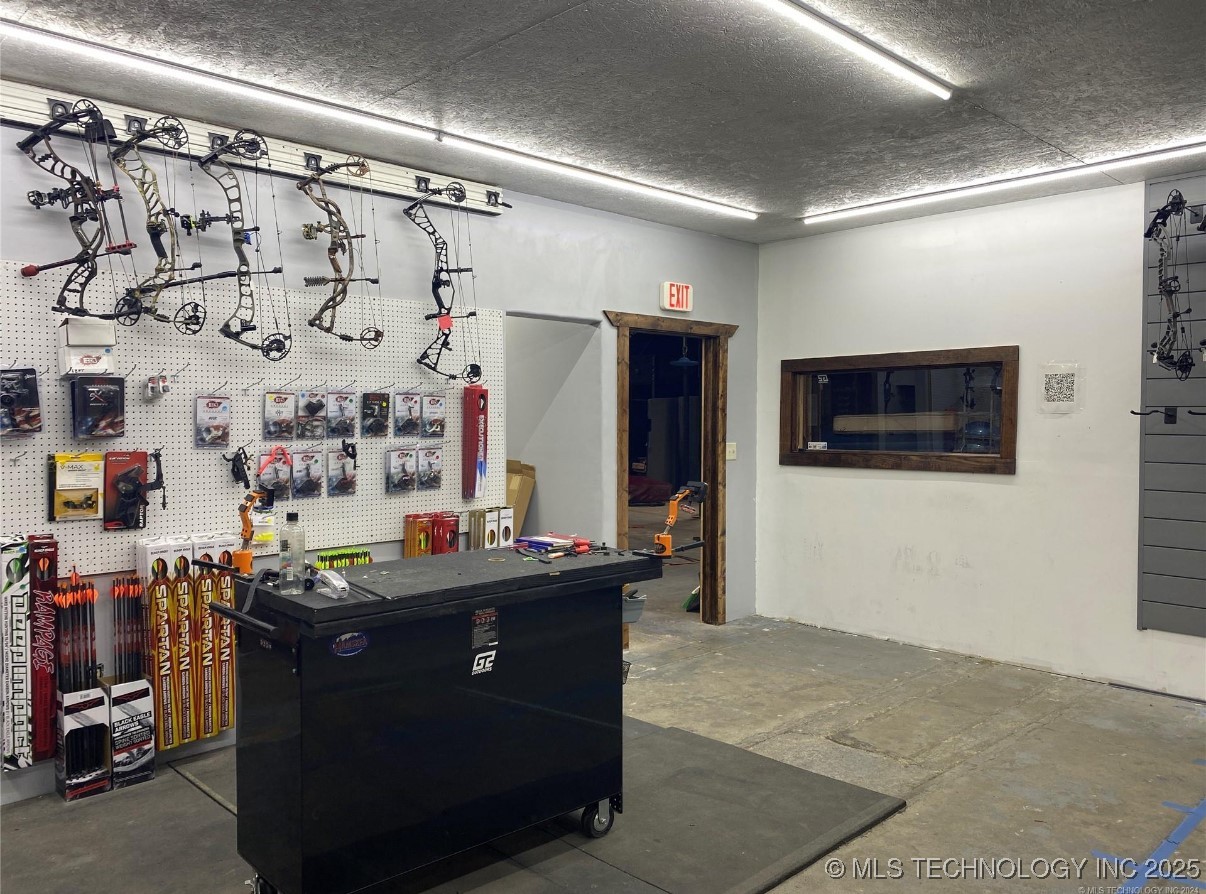 111 N Washington Street Property Photo 17