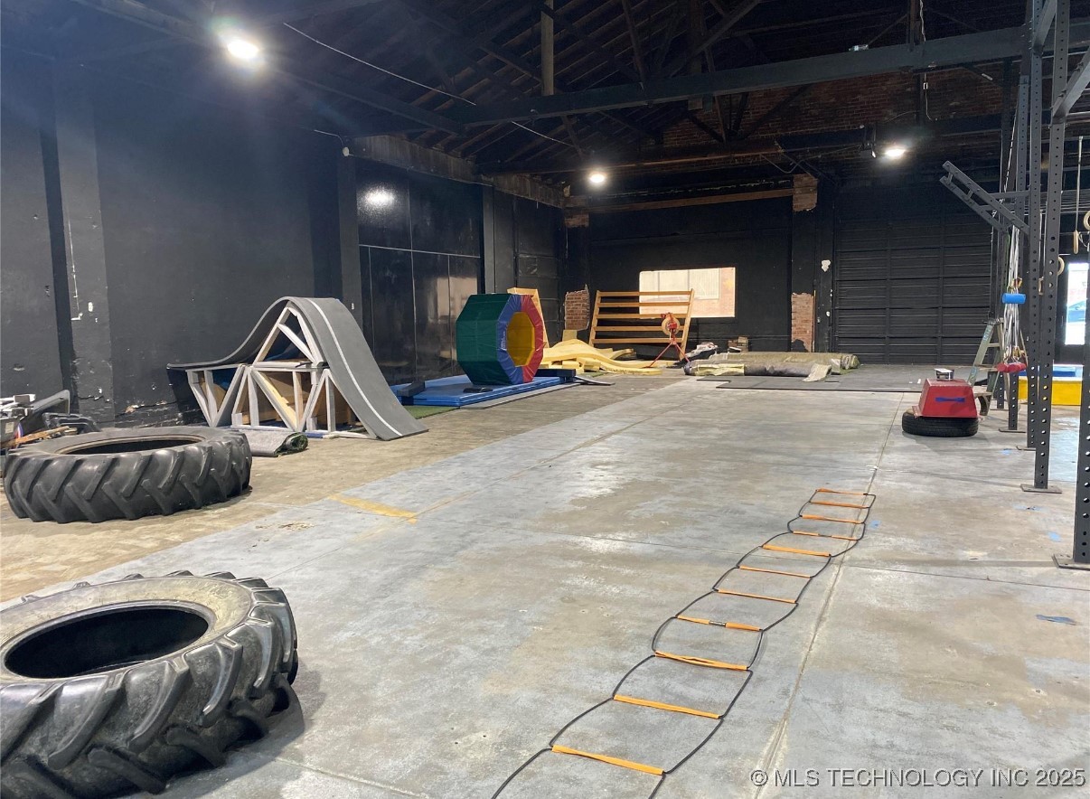 111 N Washington Street Property Photo 27