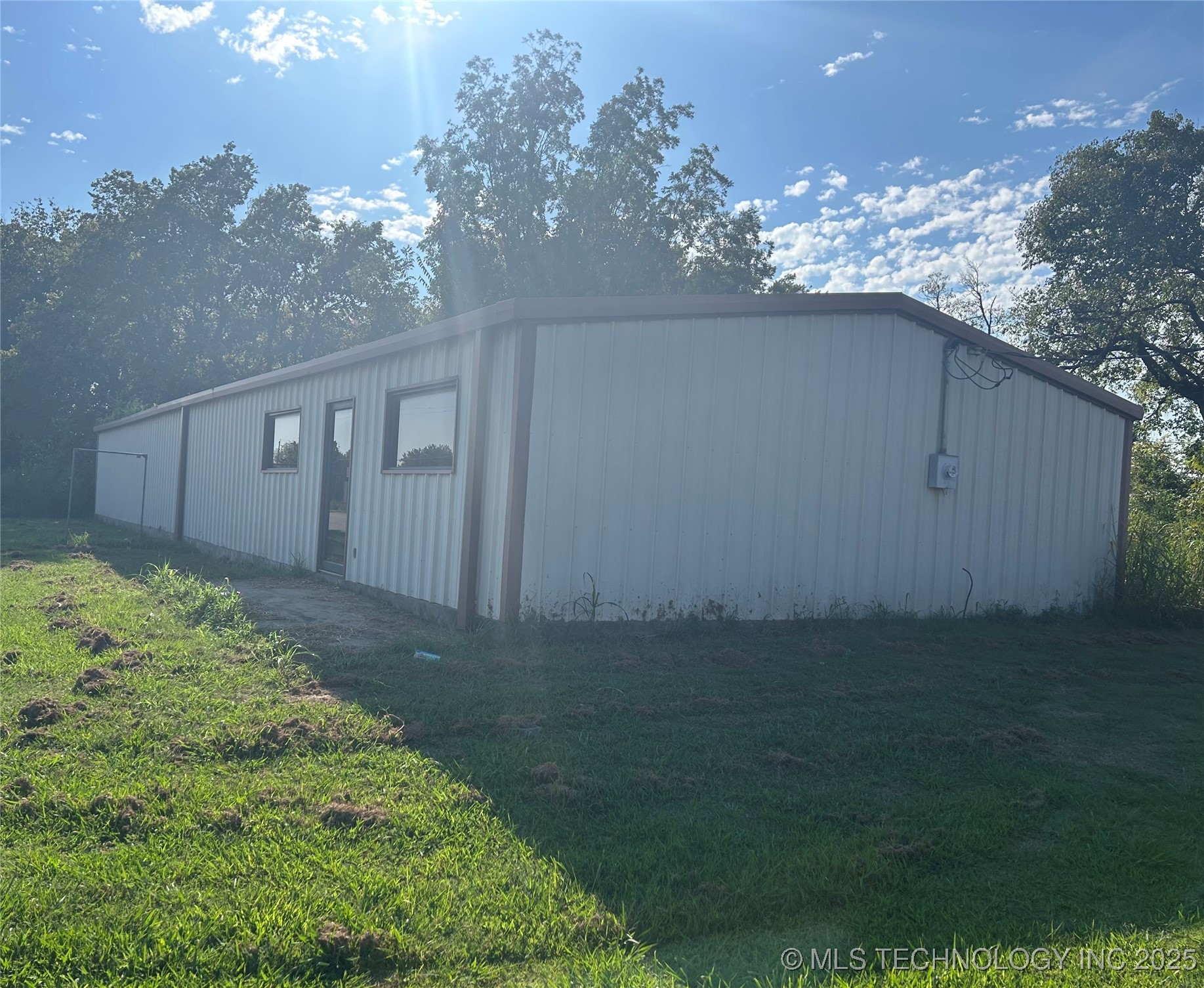 9724 S Hwy 69 Highway Property Photo 3