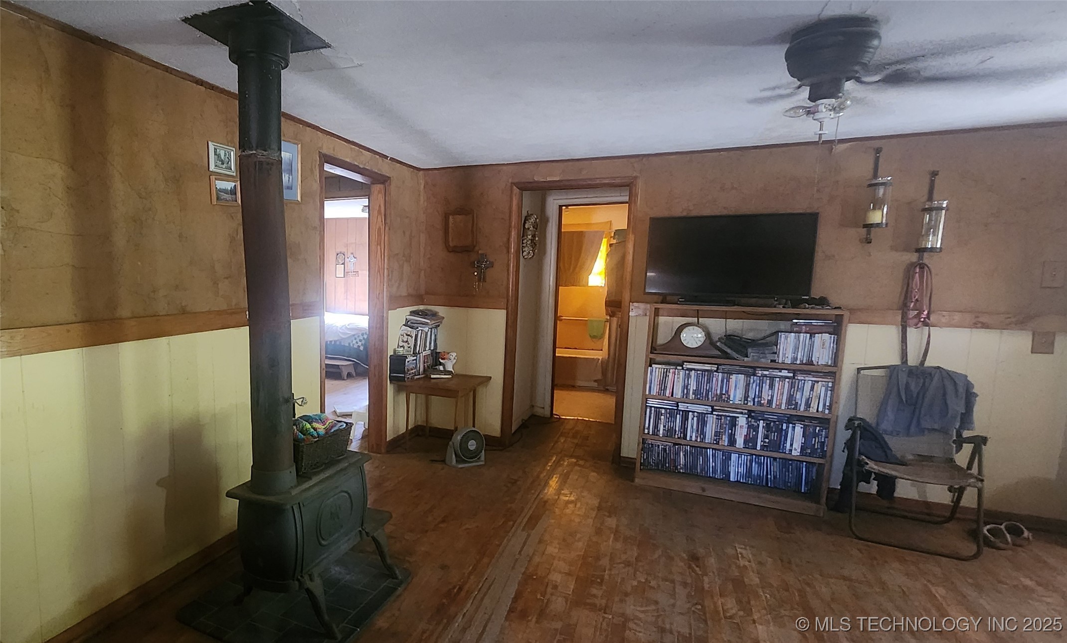 8388 S Research Property Photo 4