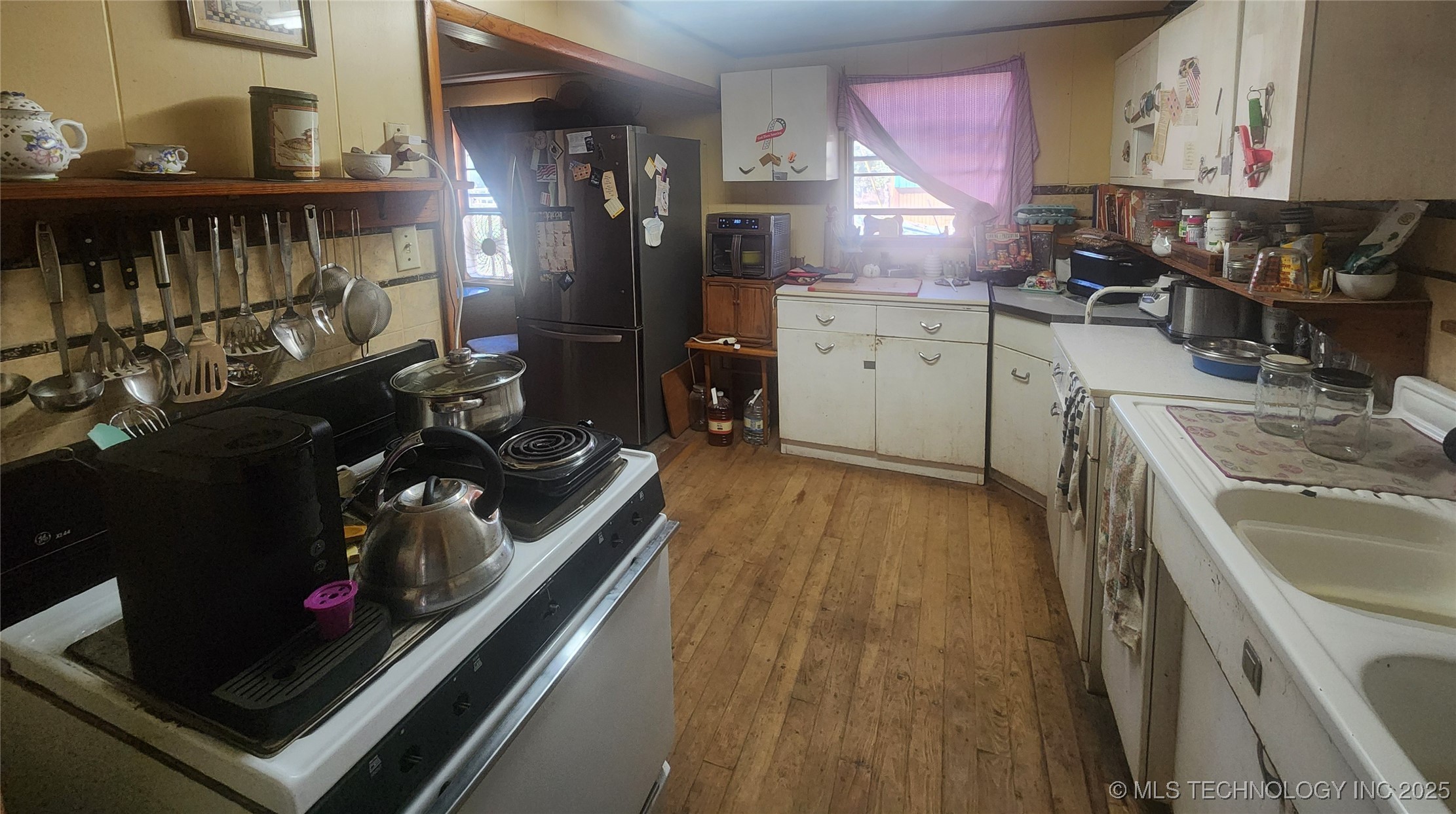 8388 S Research Property Photo 8