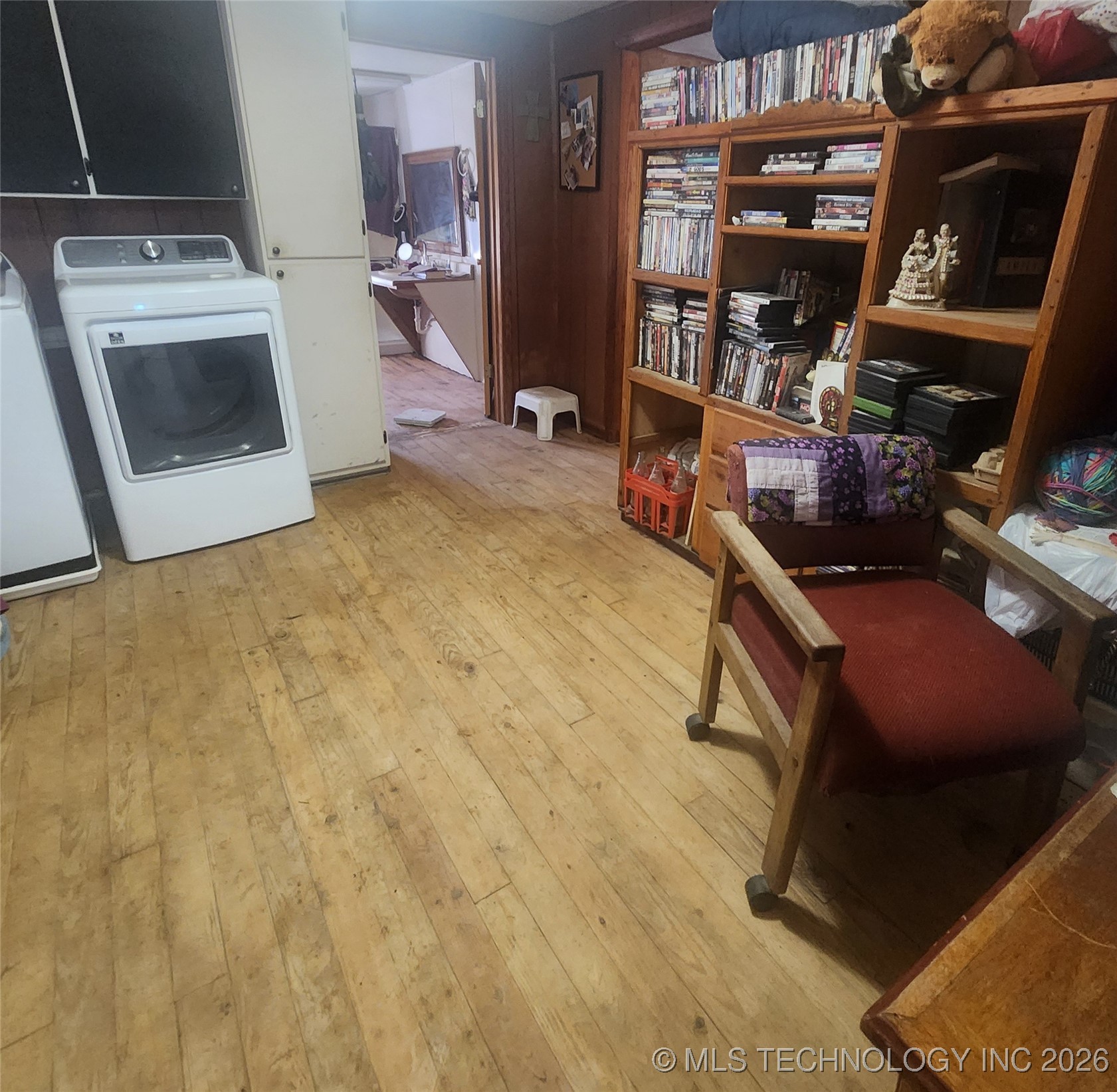 8388 S Research Property Photo 9