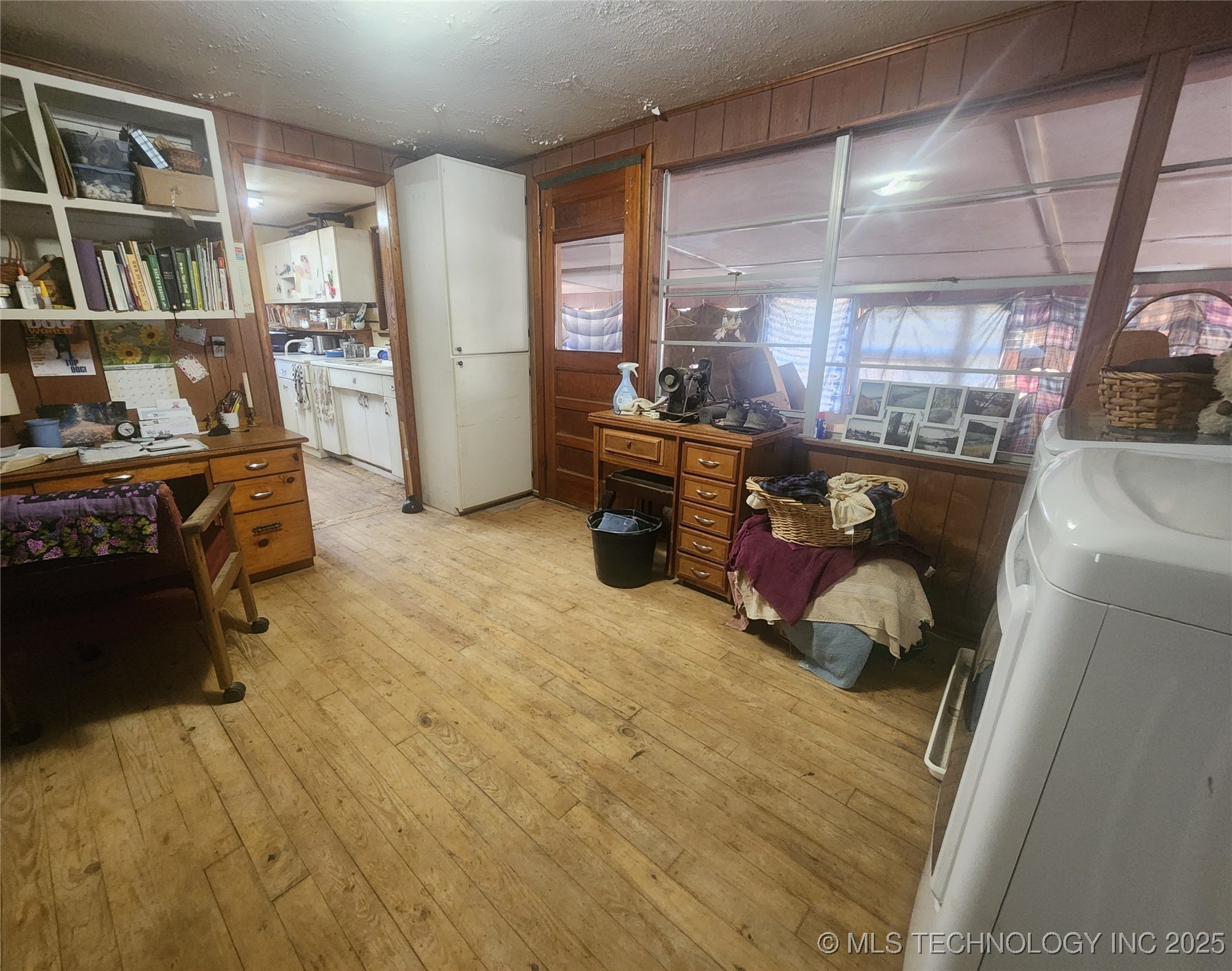 8388 S Research Property Photo 11