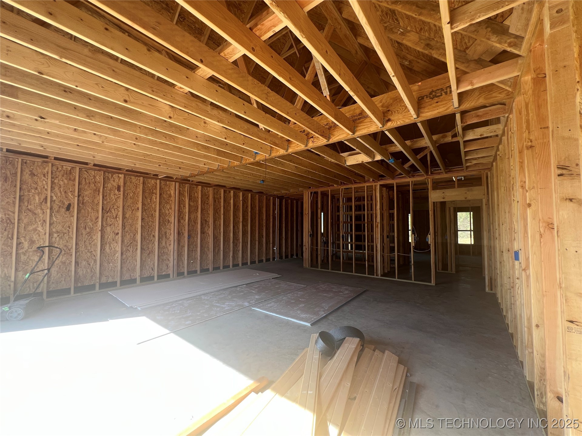 16605 W Sierra Property Photo 17