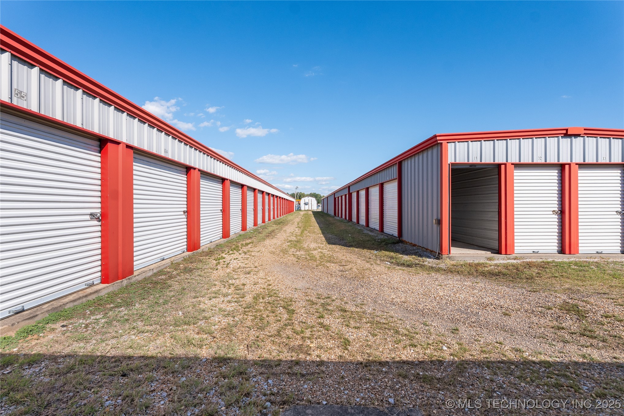 18753 S 100 Highway Property Photo 16