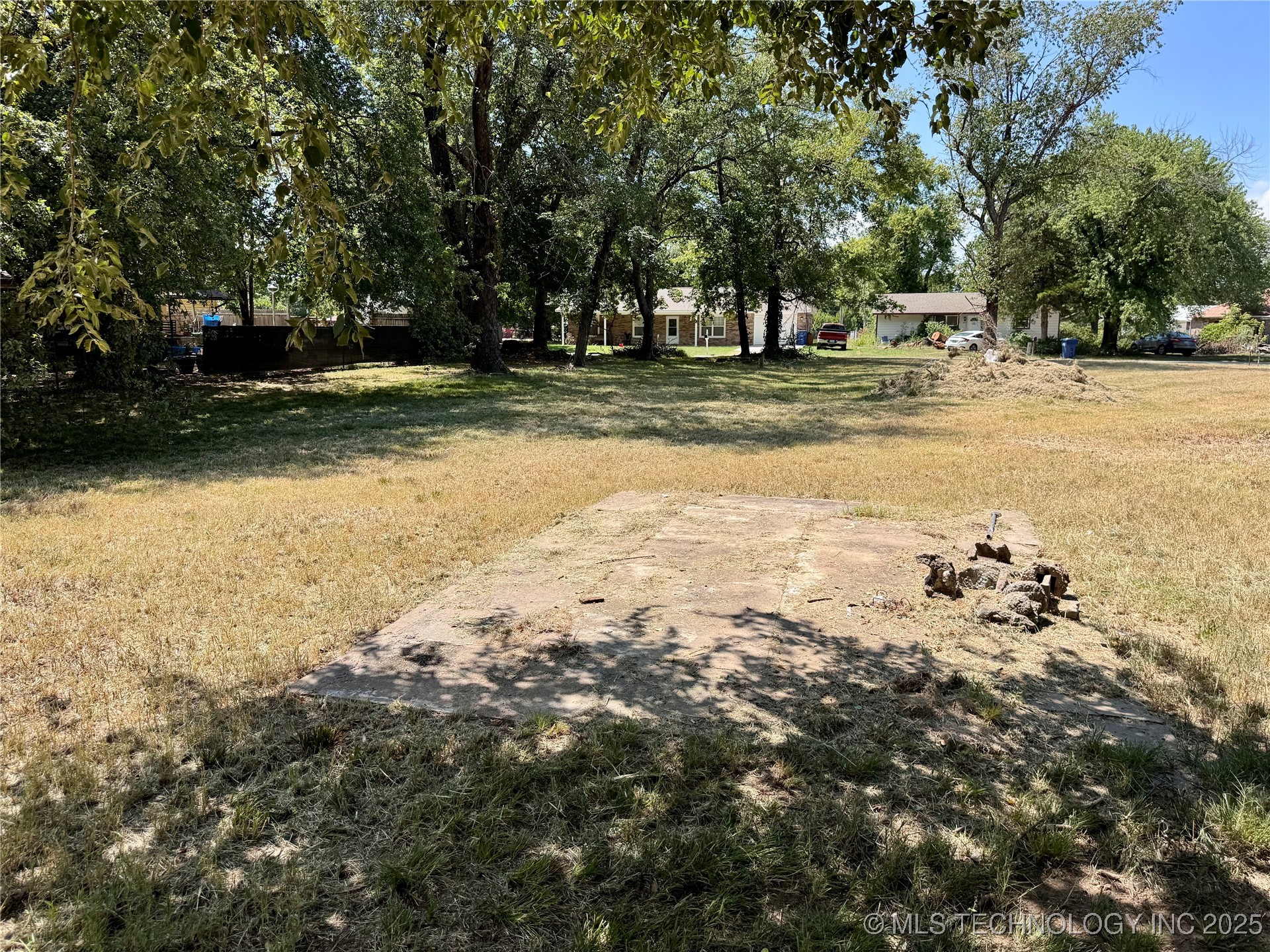 212 N Mayes Street Property Photo 15