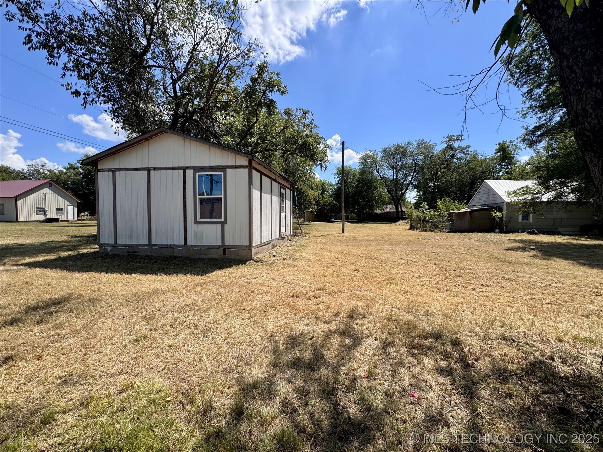 212 N Mayes Street Property Photo 20