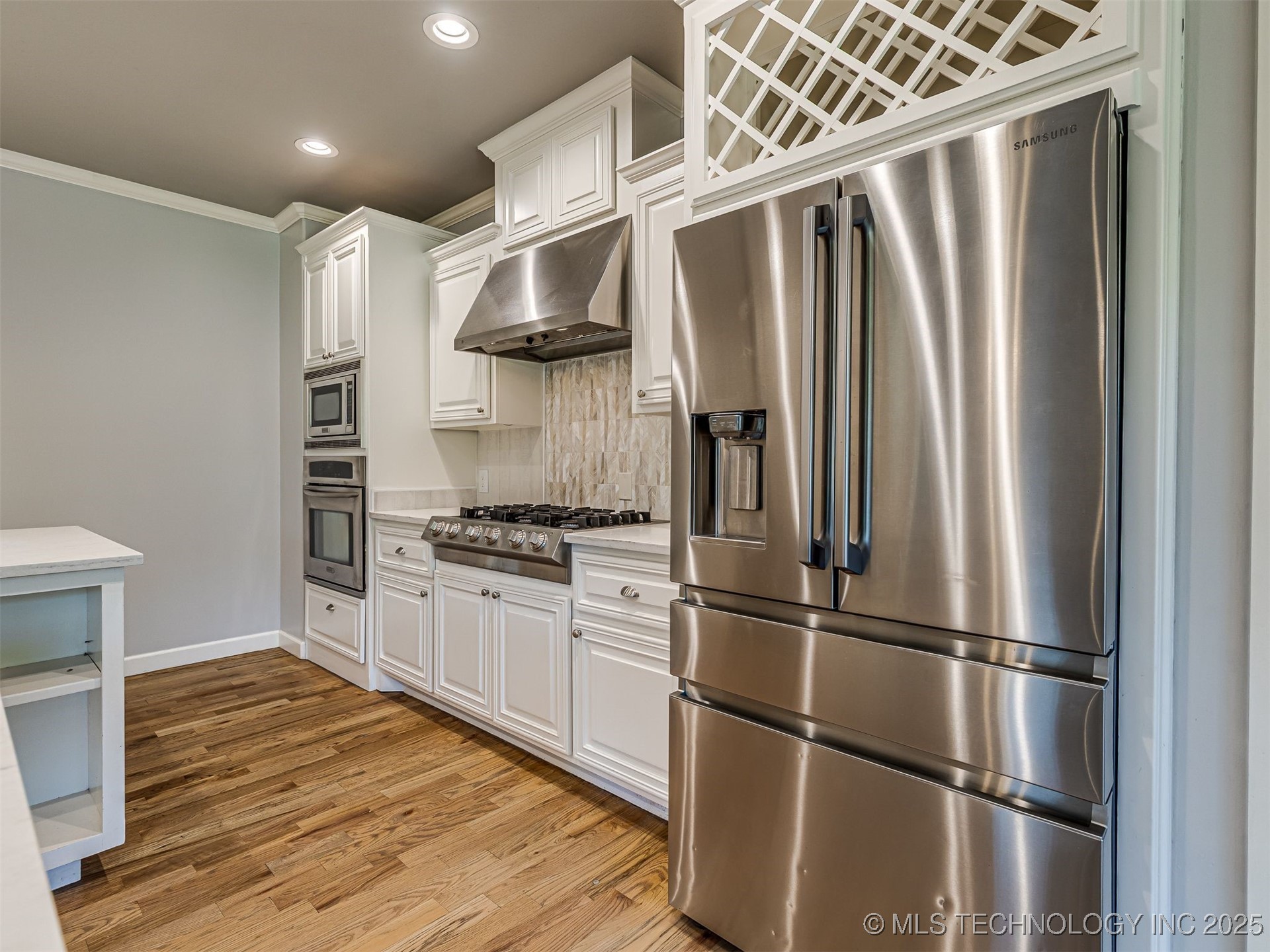 18509 E 100th Street N Property Photo 9