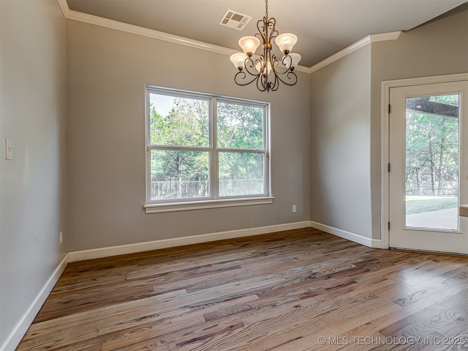 18509 E 100th Street N Property Photo 13