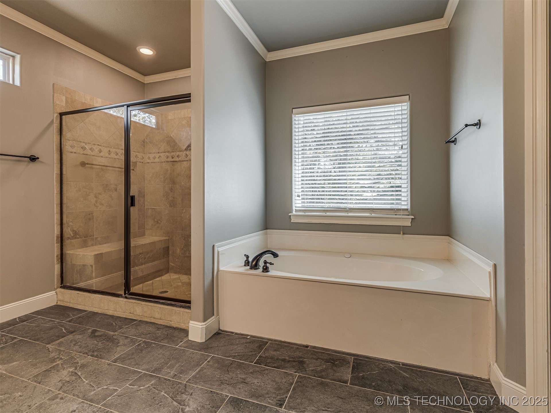 18509 E 100th Street N Property Photo 22