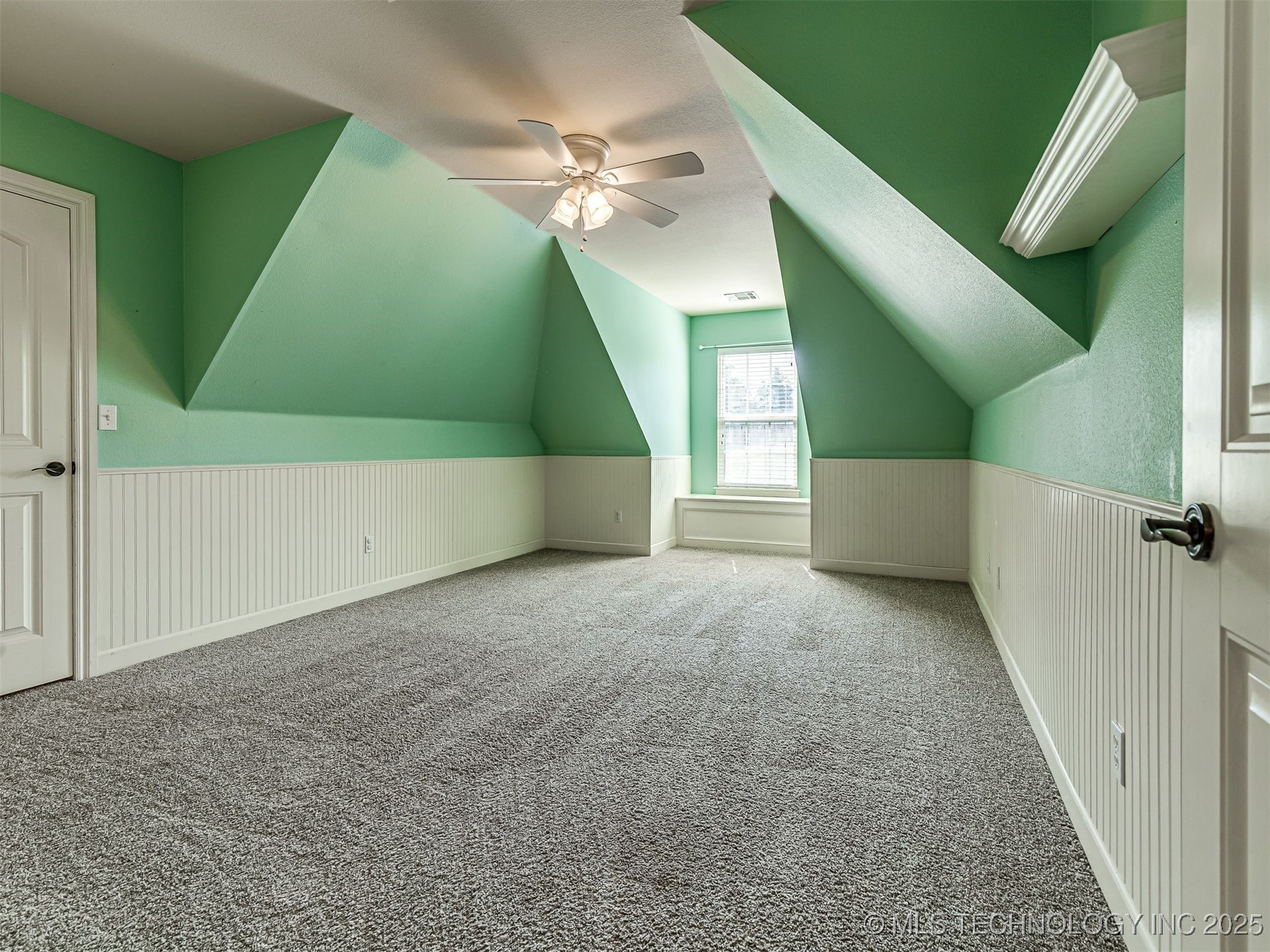 18509 E 100th Street N Property Photo 24