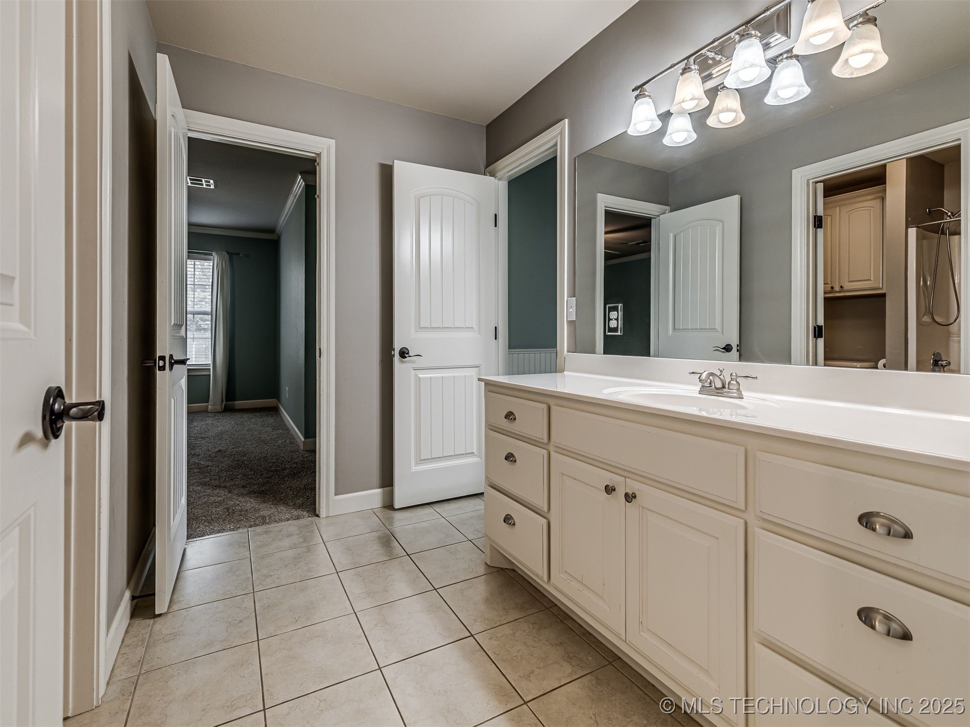 18509 E 100th Street N Property Photo 25