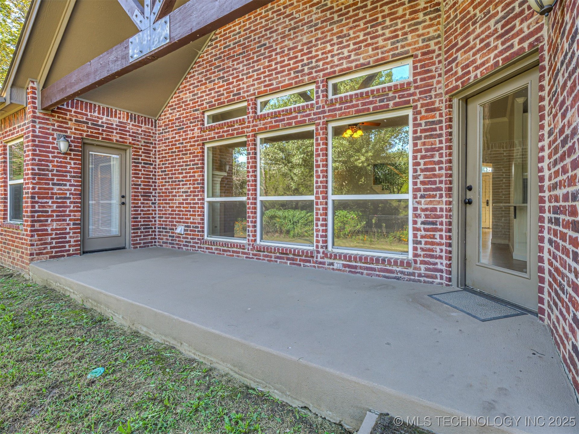 18509 E 100th Street N Property Photo 33