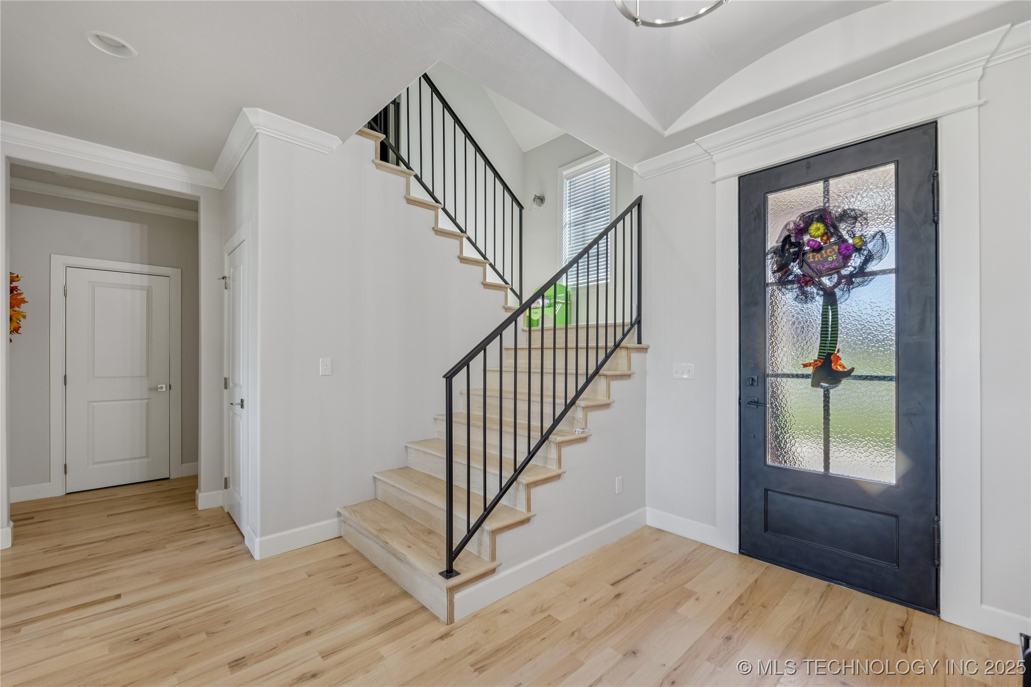 317 W 164th Place S Property Photo 3