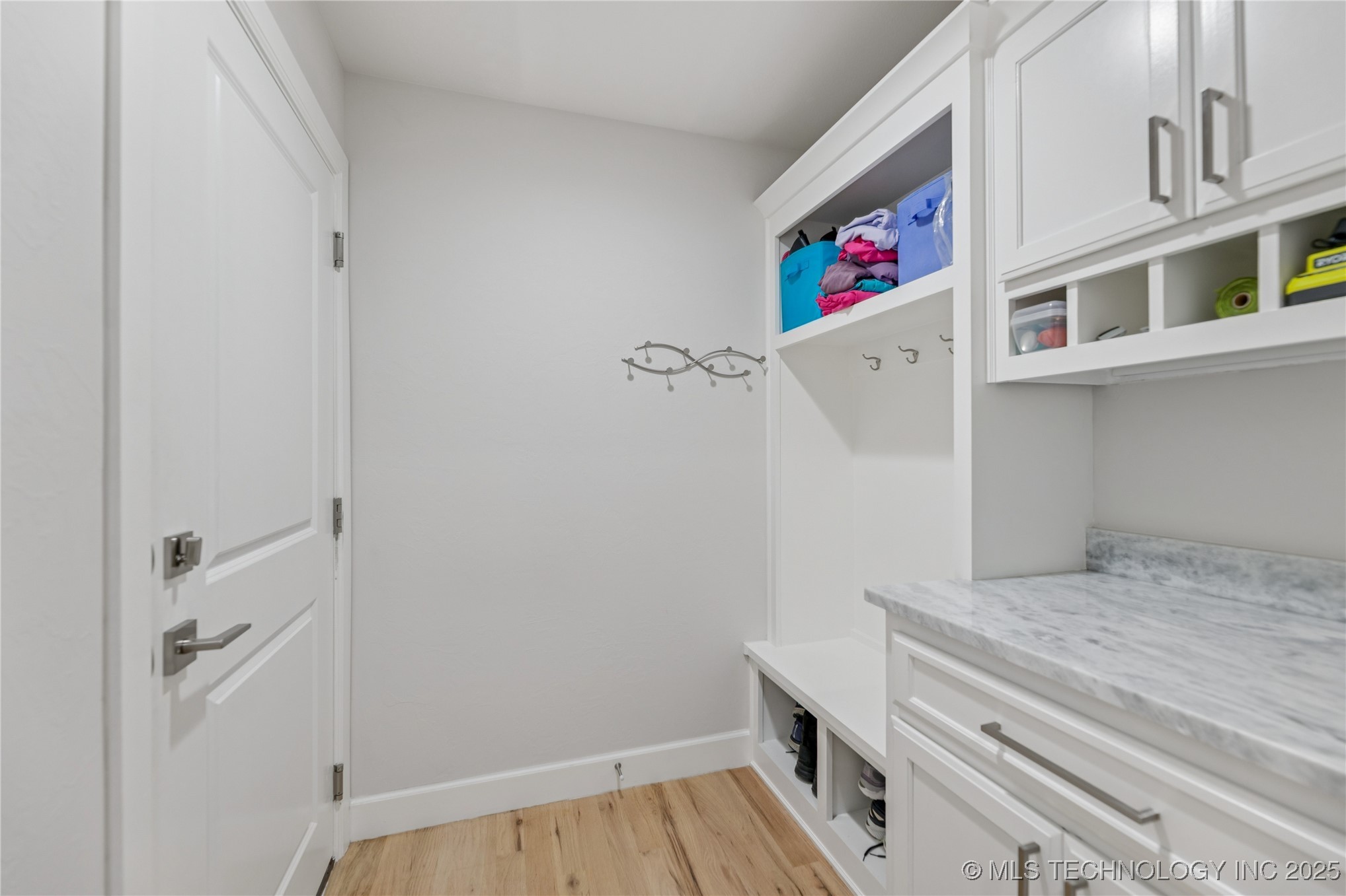 317 W 164th Place S Property Photo 11