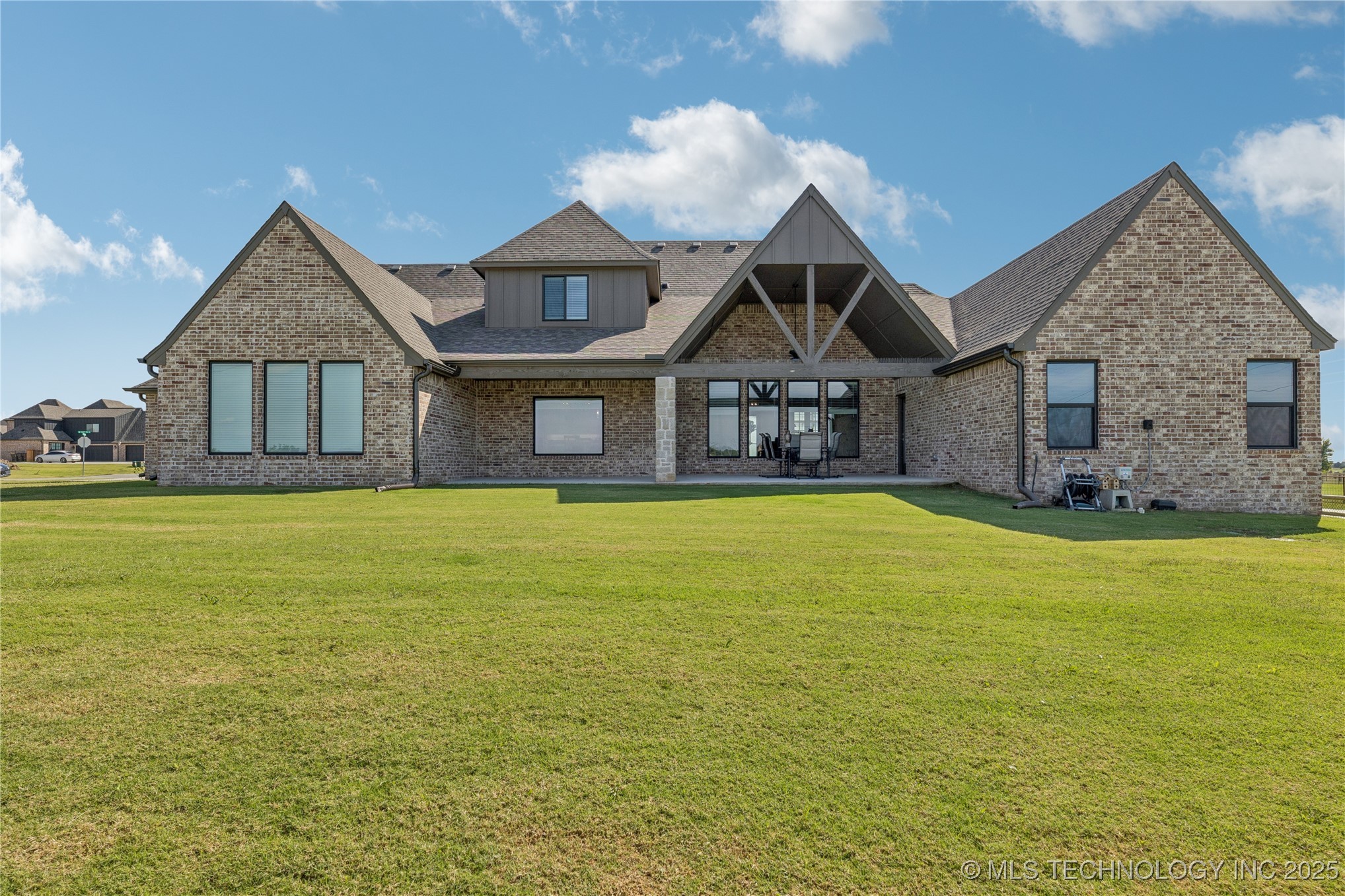 317 W 164th Place S Property Photo 17