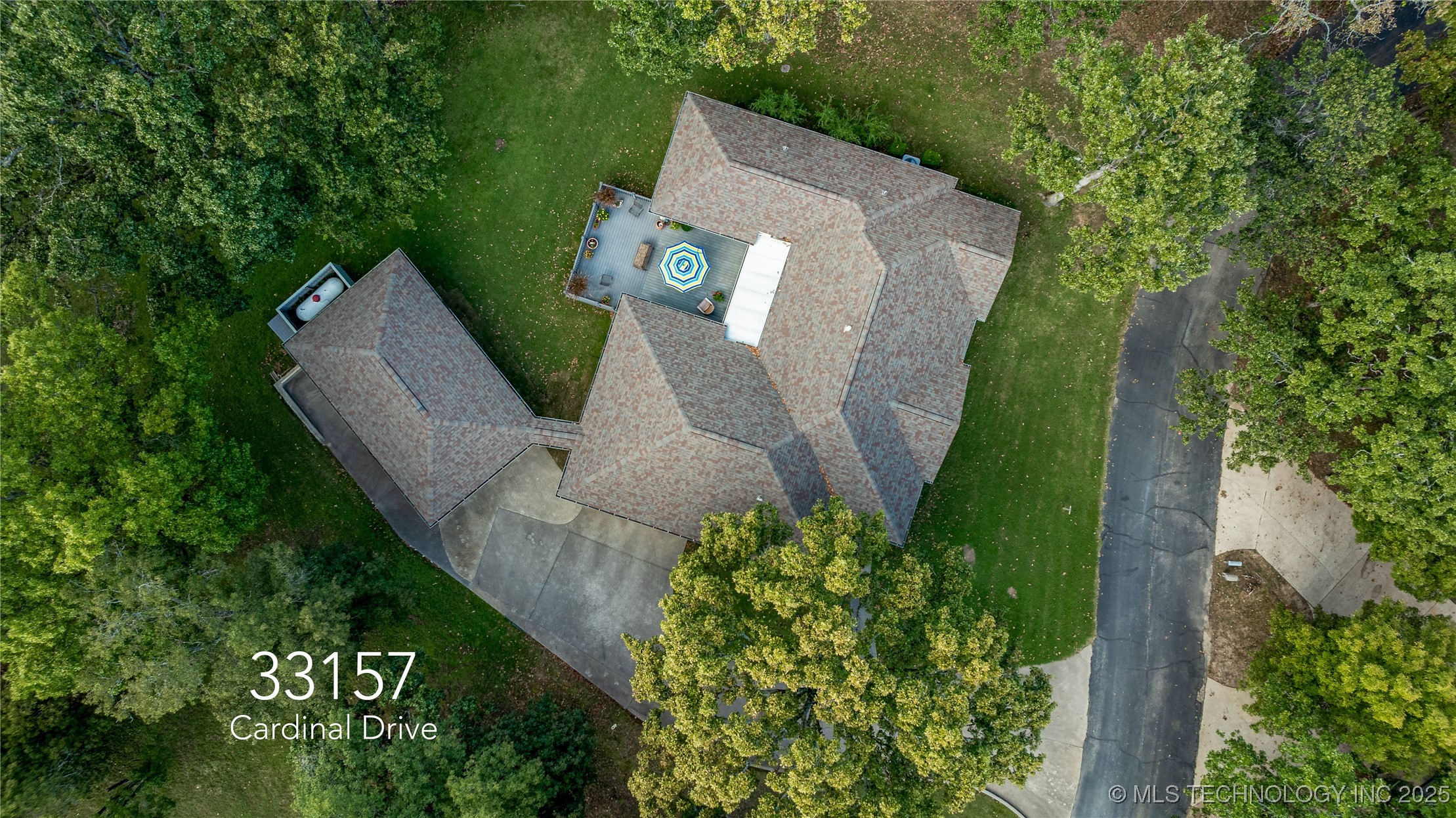 33157 Cardinal Drive Property Photo 12