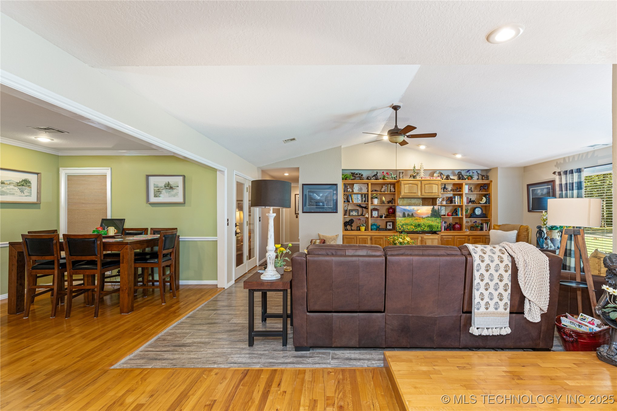 33157 Cardinal Drive Property Photo 23