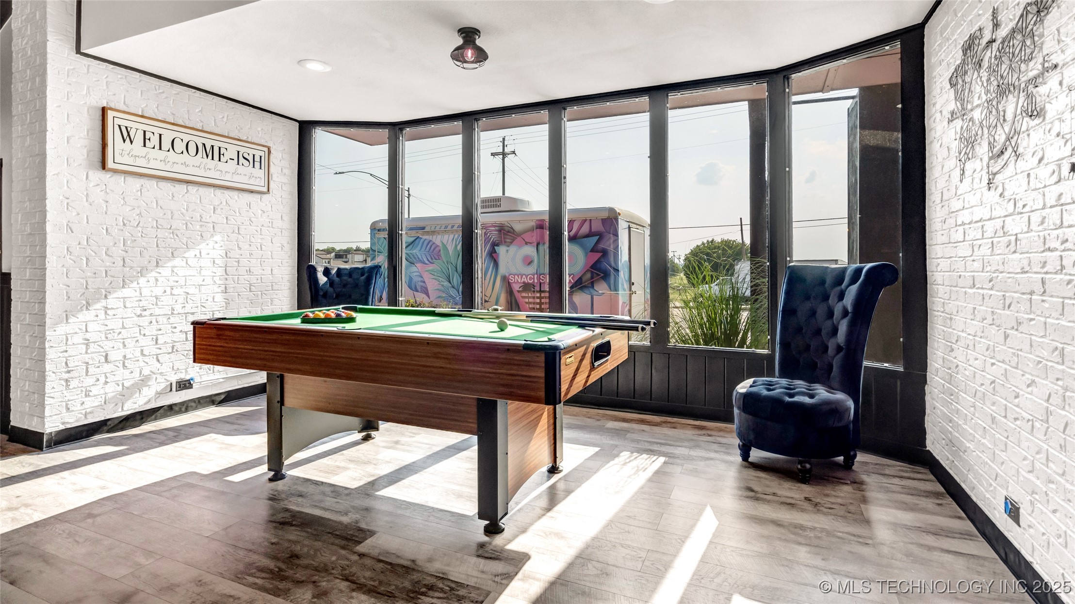 1717 W Broadway Property Photo 27