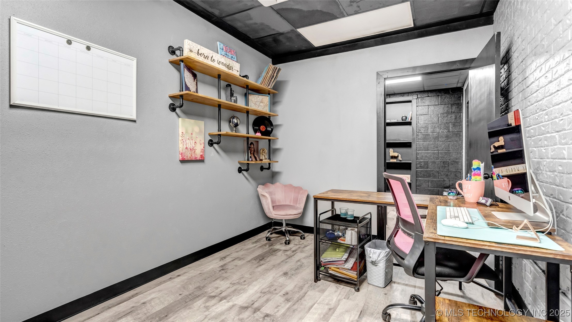 1717 W Broadway Property Photo 46